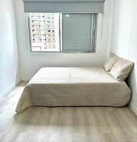 Alquiler Vacacional - Canto do Forte apartment 50 meters from the beach 2 bedrooms, living room, balcony, kitchen.