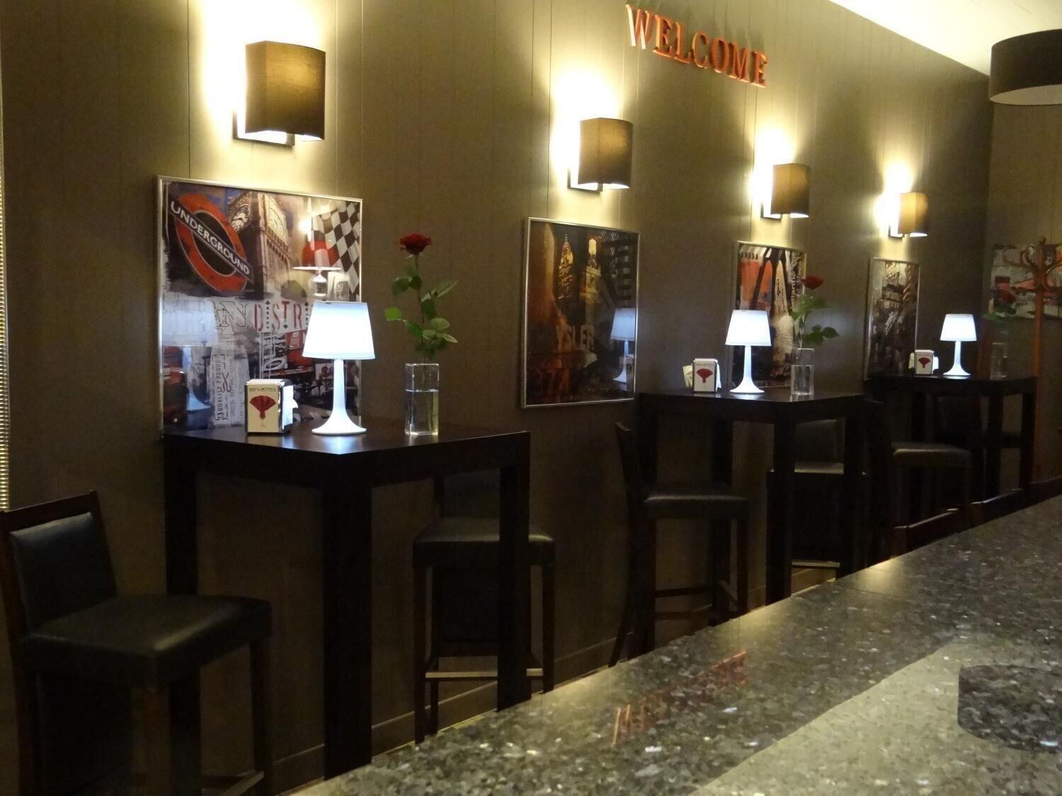 Bar/Salón Hotel la Chope