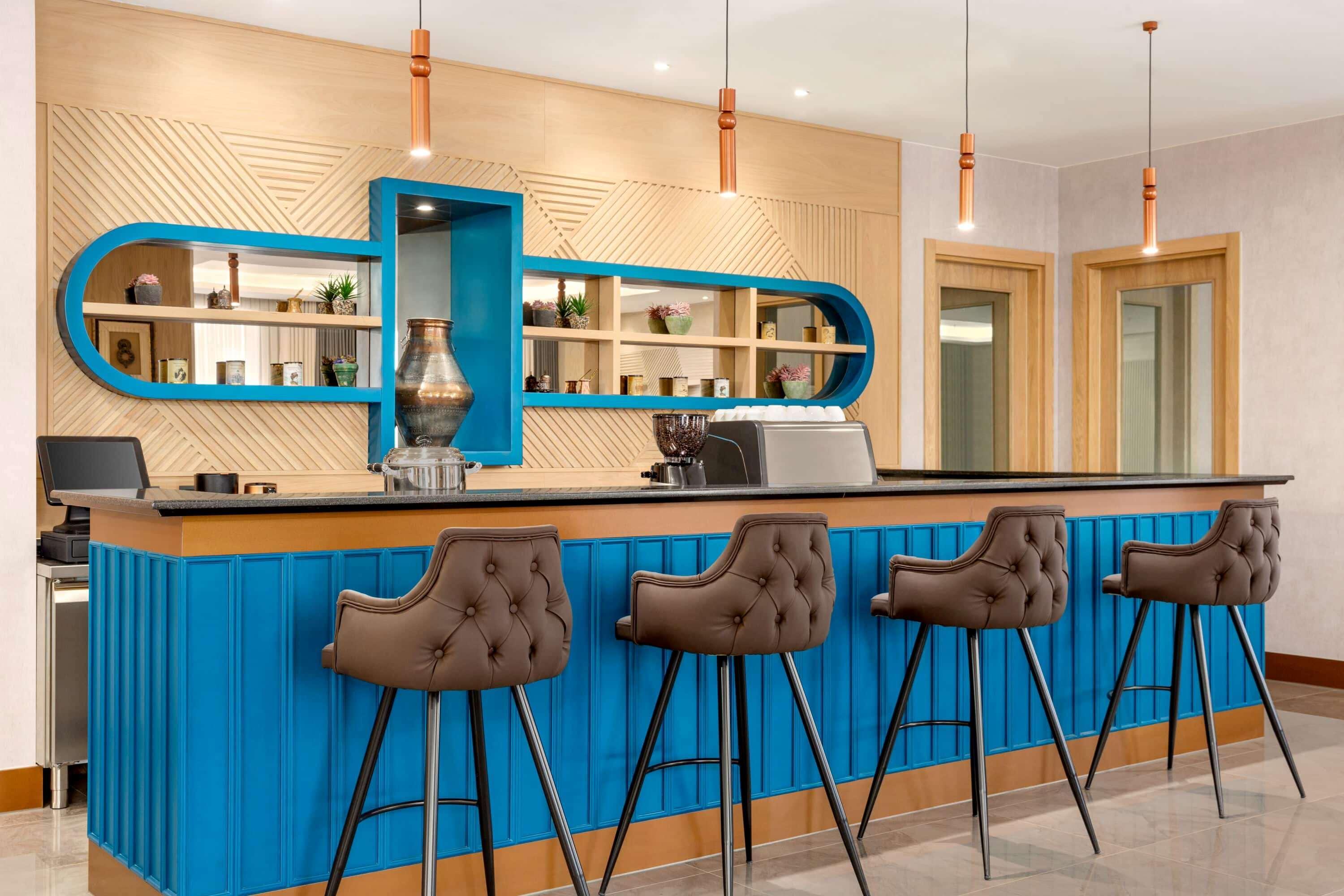 Bar/Salón Ramada by Wyndham Adiyaman