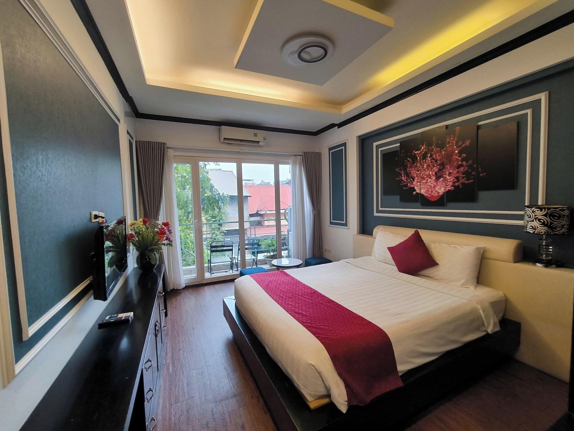 Varios Eclipse Legend Hotel