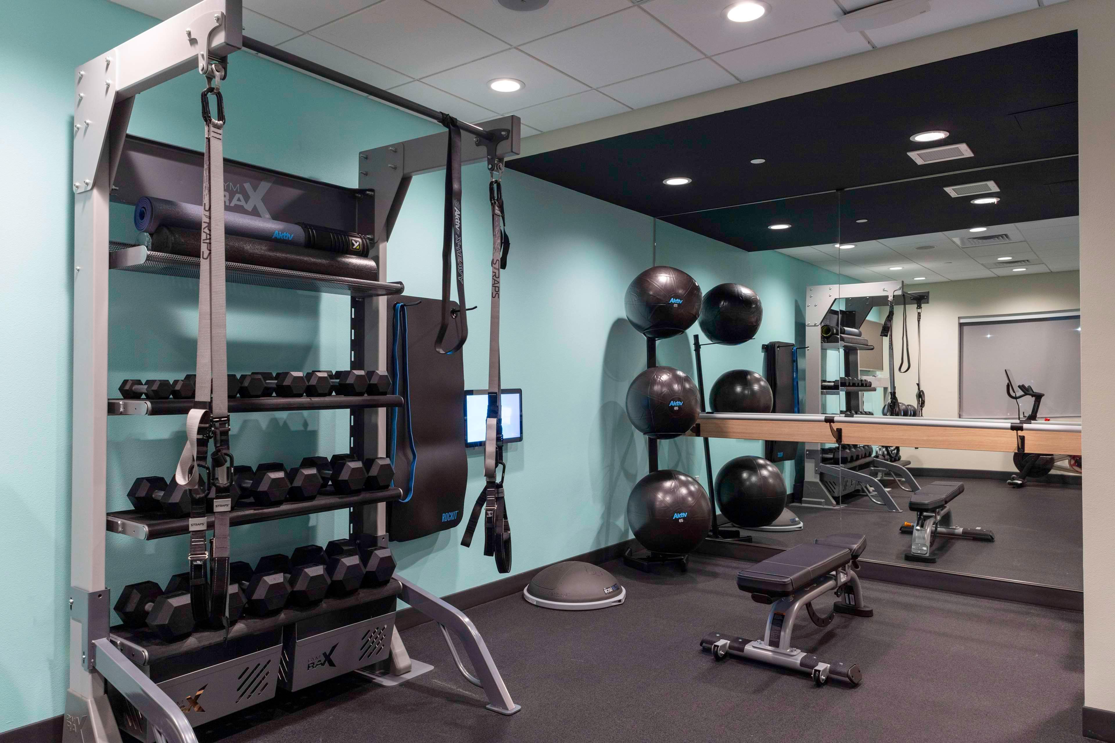 Gimnasio Tru By Hilton Manteca, Ca