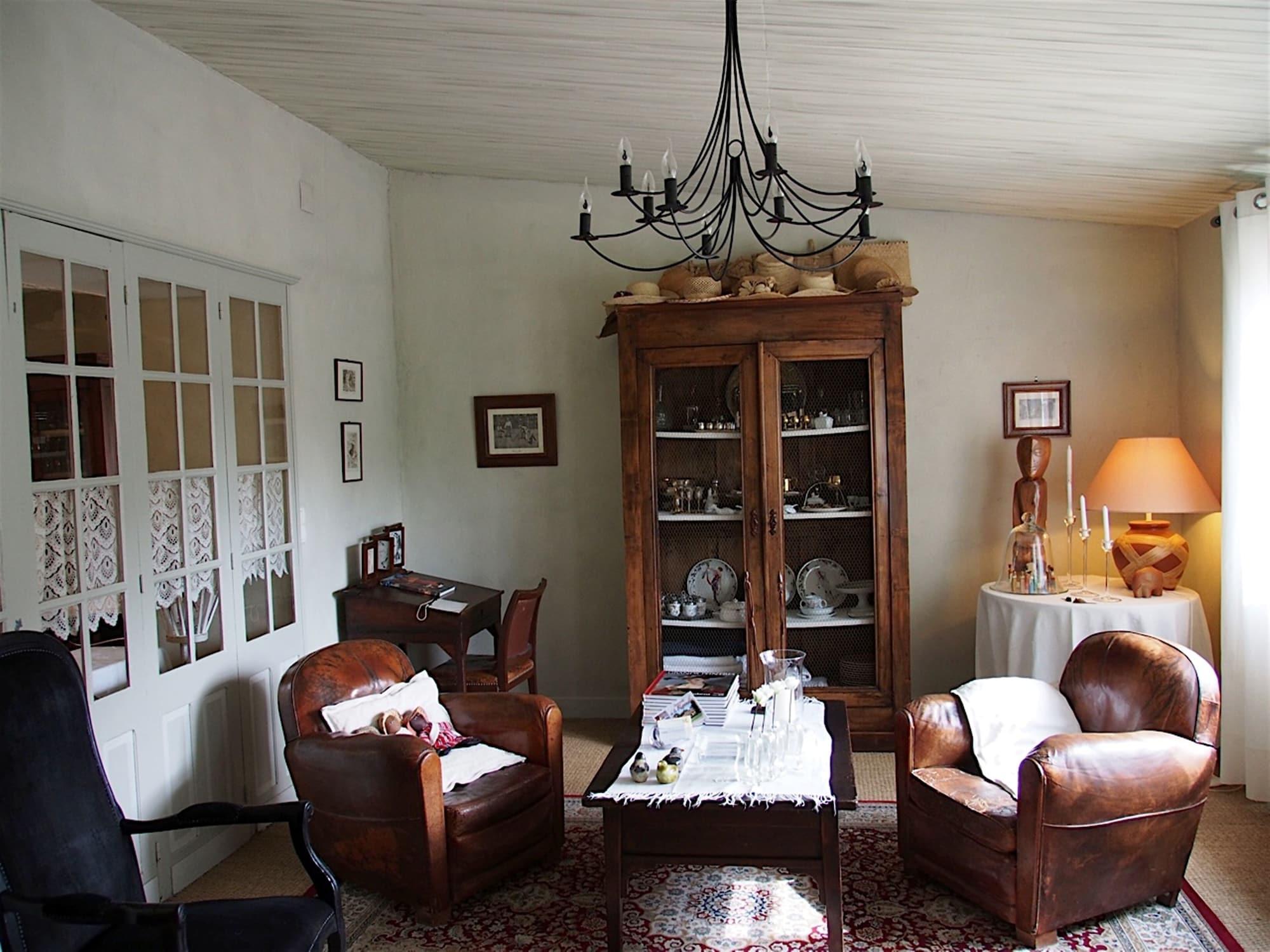 Varios Maison de Marquay