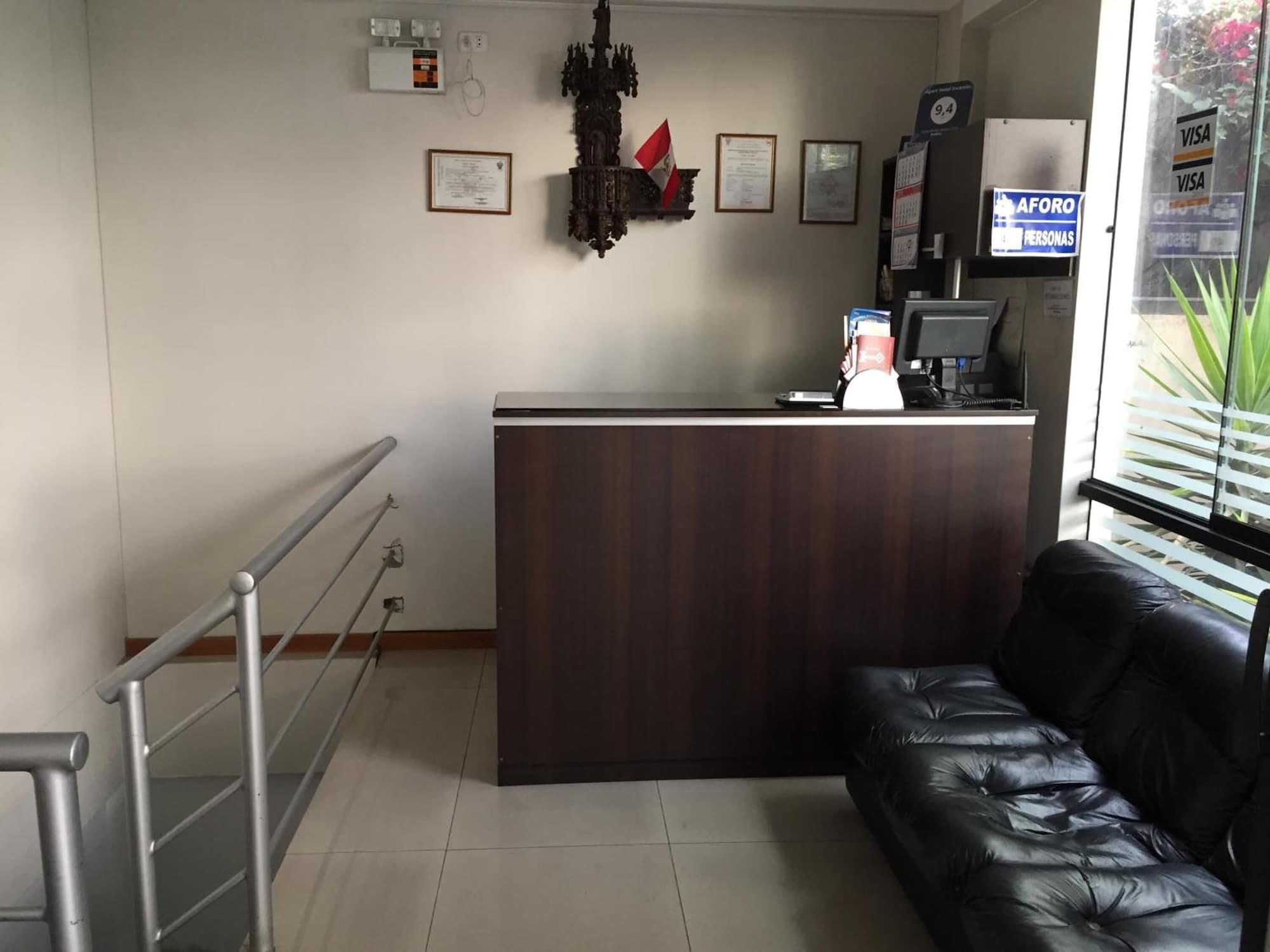 Vista Lobby Apart Hotel Incamin