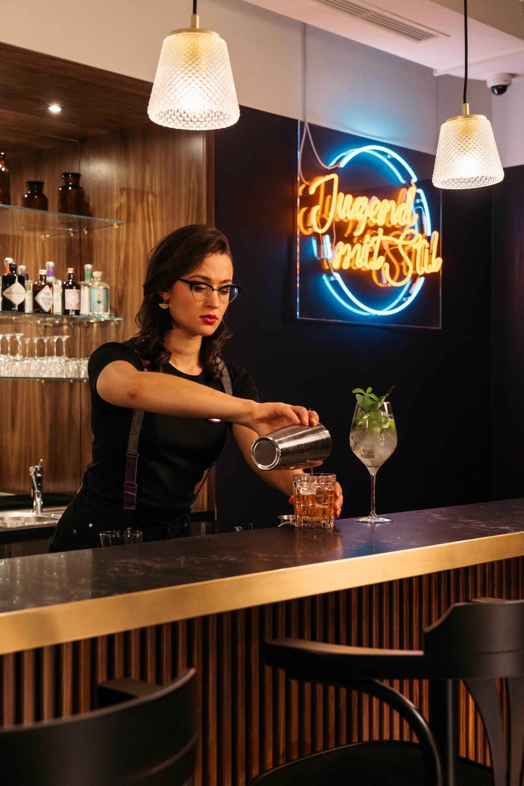 Bar/Salón Hotel Schani Salon