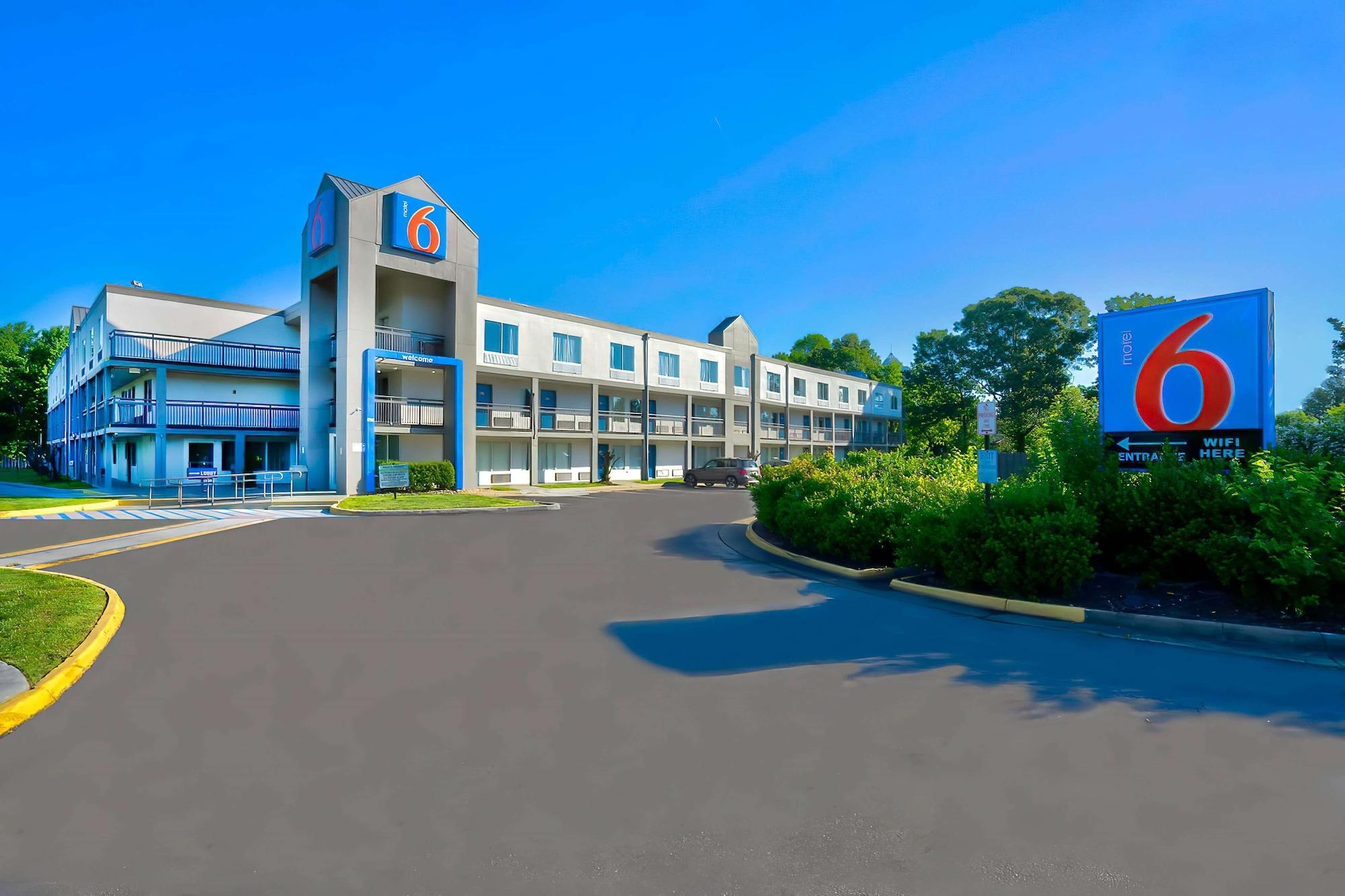 Vista Exterior Motel 6 Virginia Beach, VA