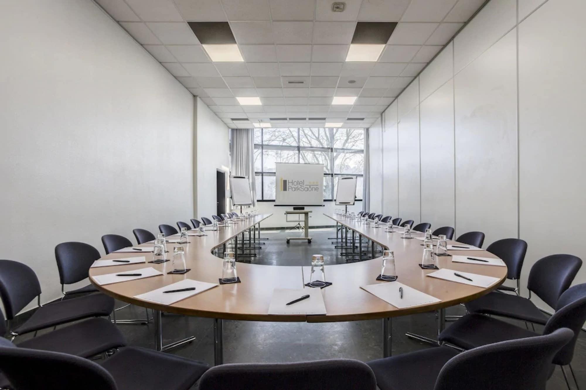 Sala de Reuniones Spark by Hilton Lyon Park Saone