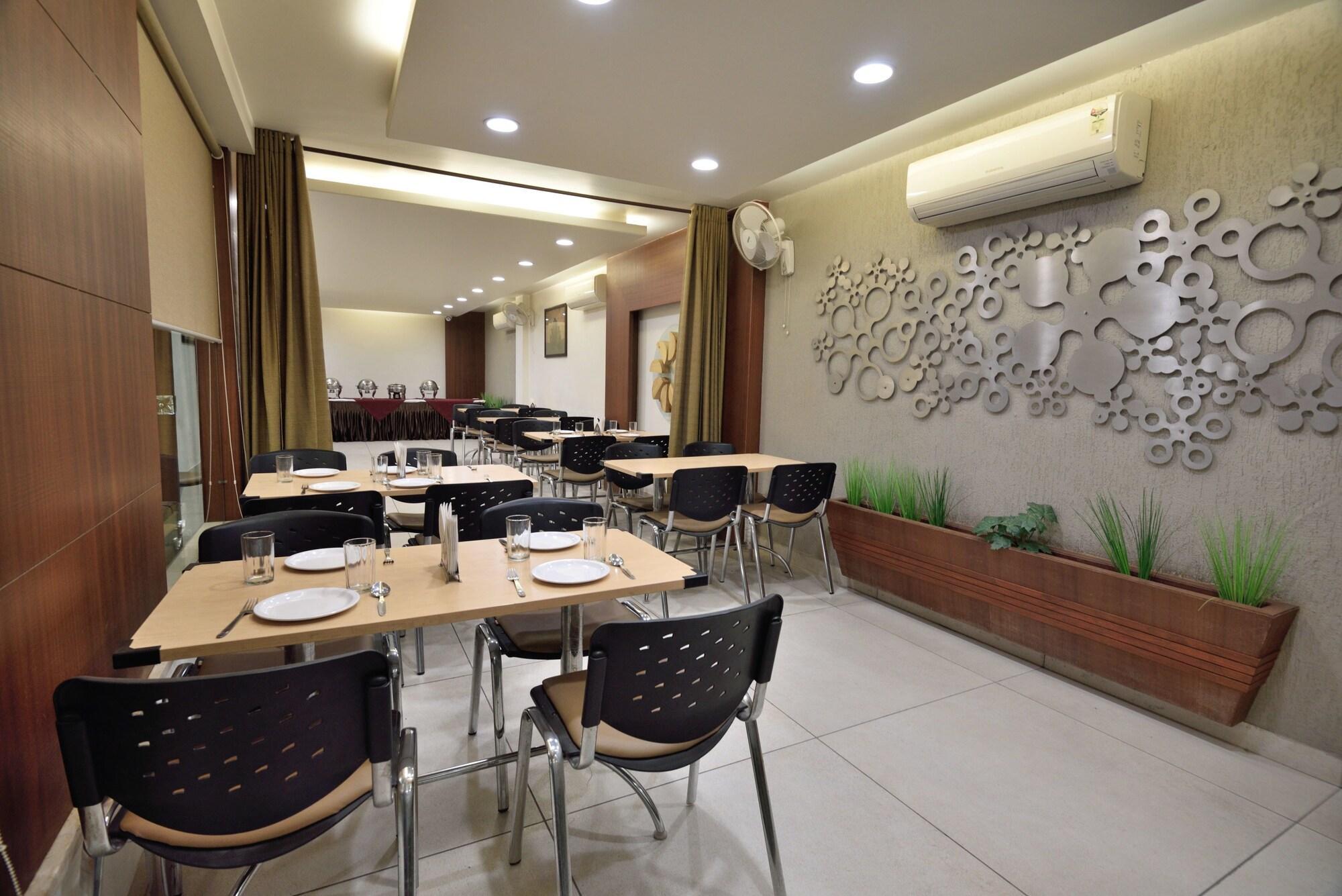 Restaurant Hotel Alankar Palace