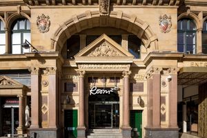 Alojamiento - Roomzzz Manchester Victoria