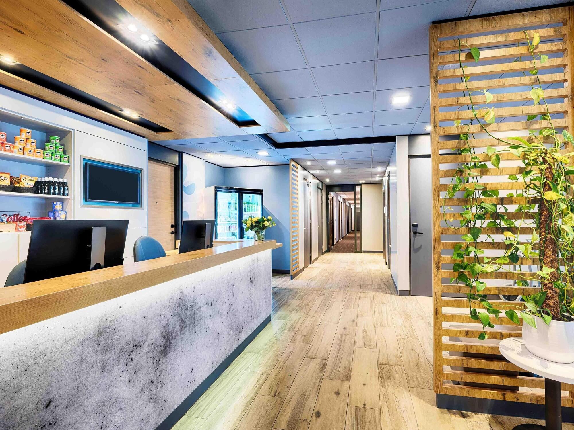 Vista Lobby B&B Hotel Amsterdam-Zaandam