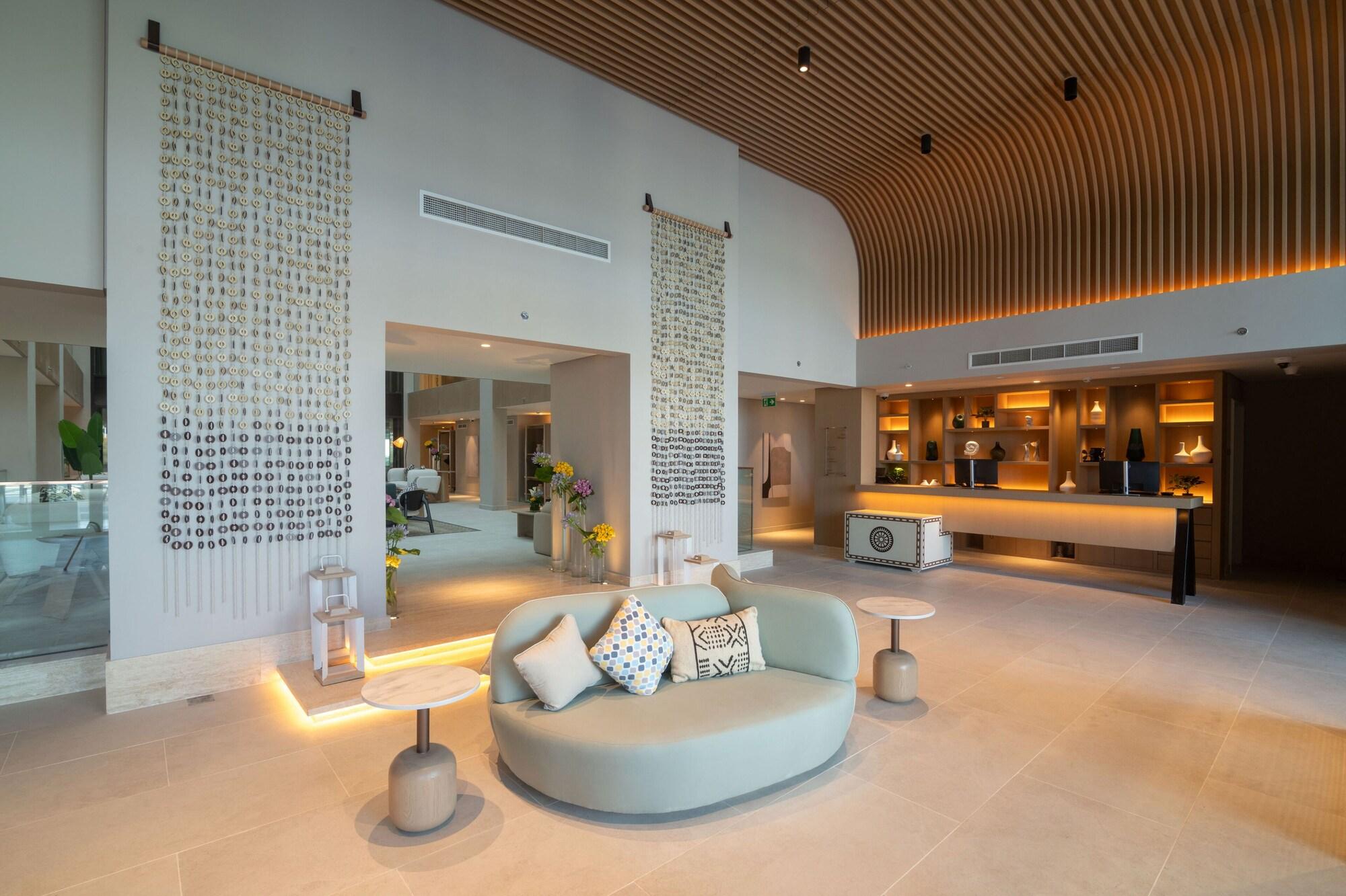 Vista Lobby Palma Bay Rotana Resort