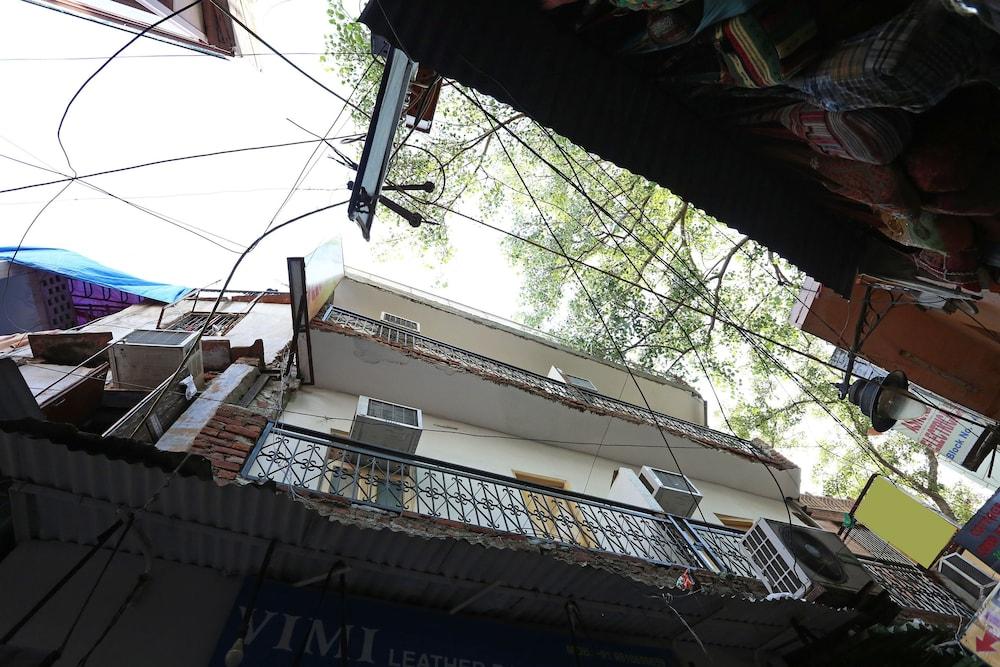 Vista Exterior OYO 9233 Hotel Cottage Lord krishna
