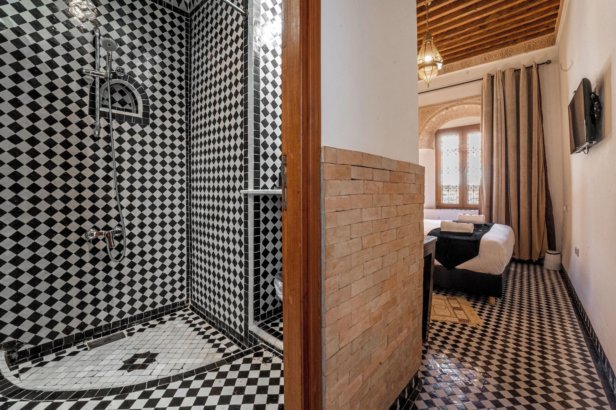 Equipamiento de Habitación Dar D'or Fes