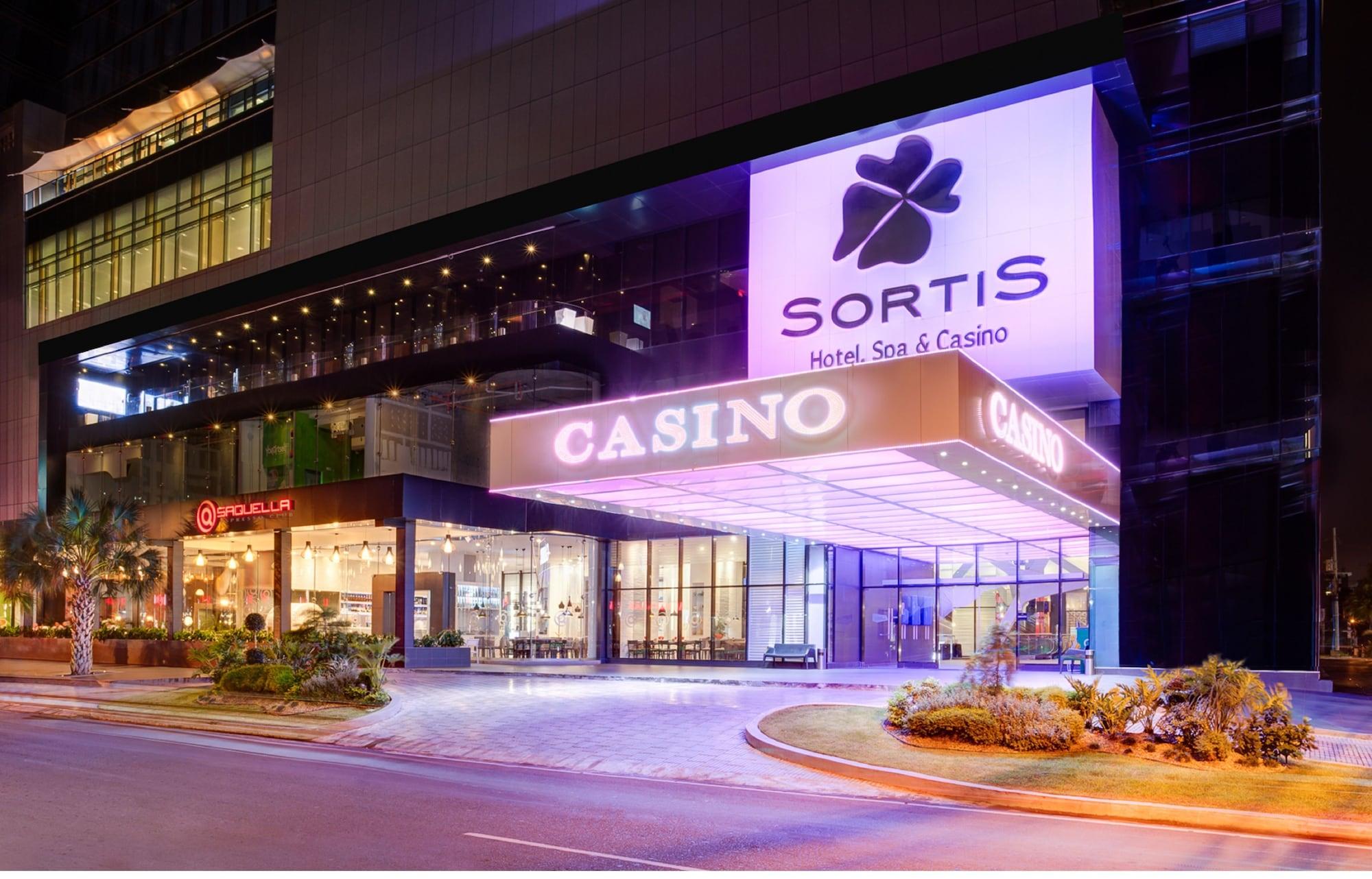 Vista Exterior Sortis Hotel, Spa & Casino, Autograph Collection by Marriott