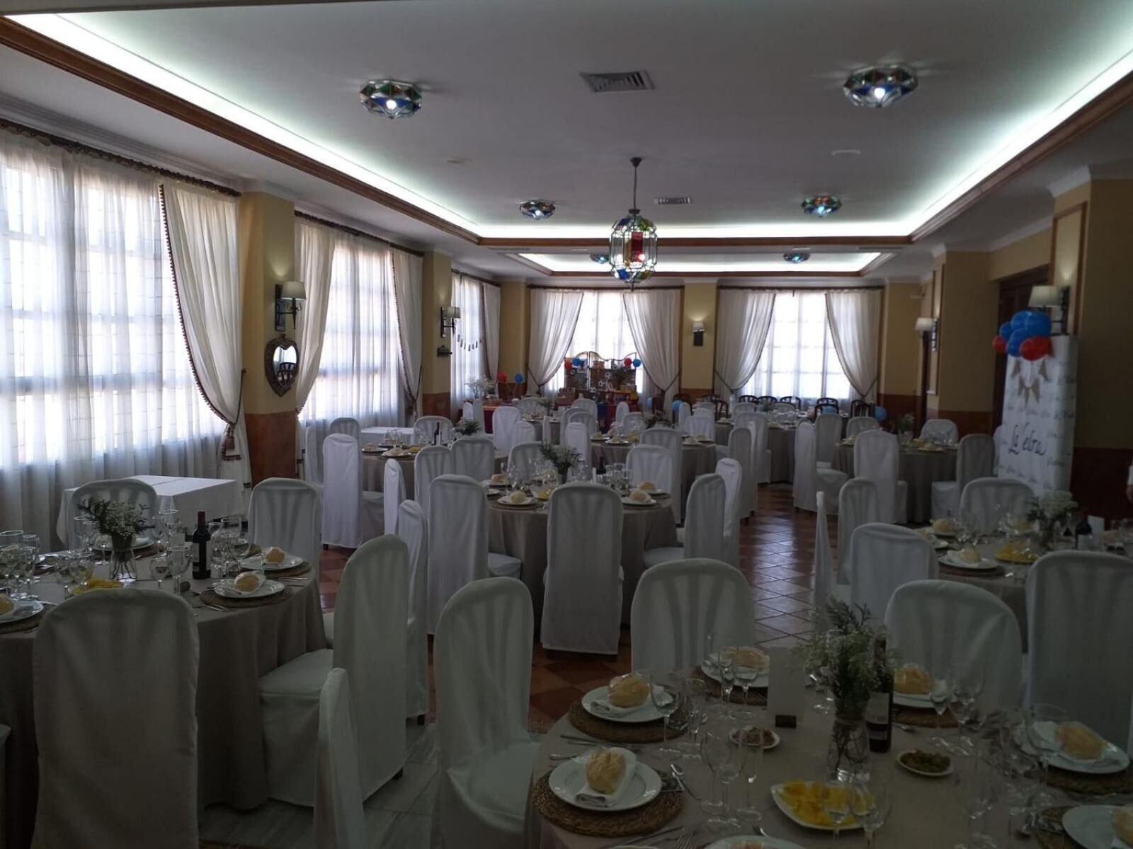 Salón de Baile Hotel Restaurante La Yedra