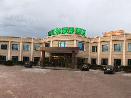 Vista Exterior GreenTree Inn Suzhou Kunshan Bacheng Town Hubin North Road Business Hotel