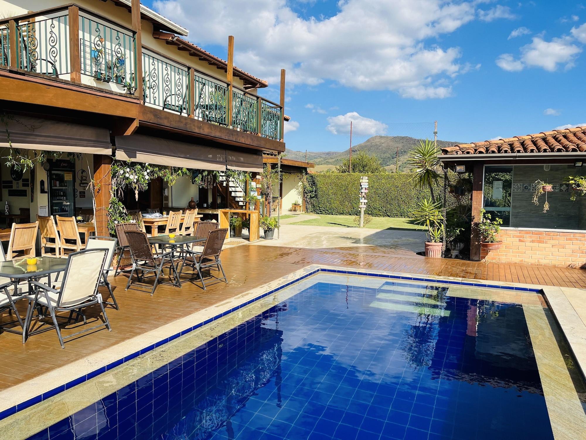 Vista Piscina Pousada Quintal da Lua