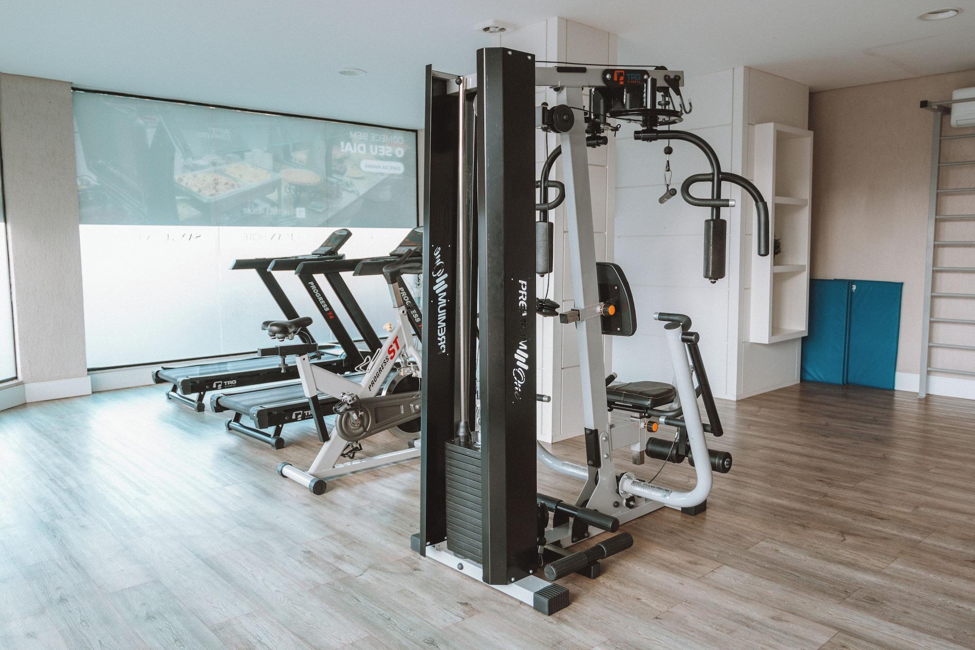 Gimnasio SJ Executive - San Juan Curitiba