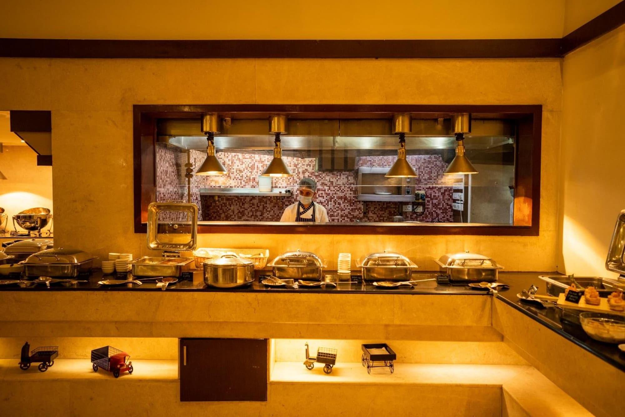 Restaurant Royal Orchid Central