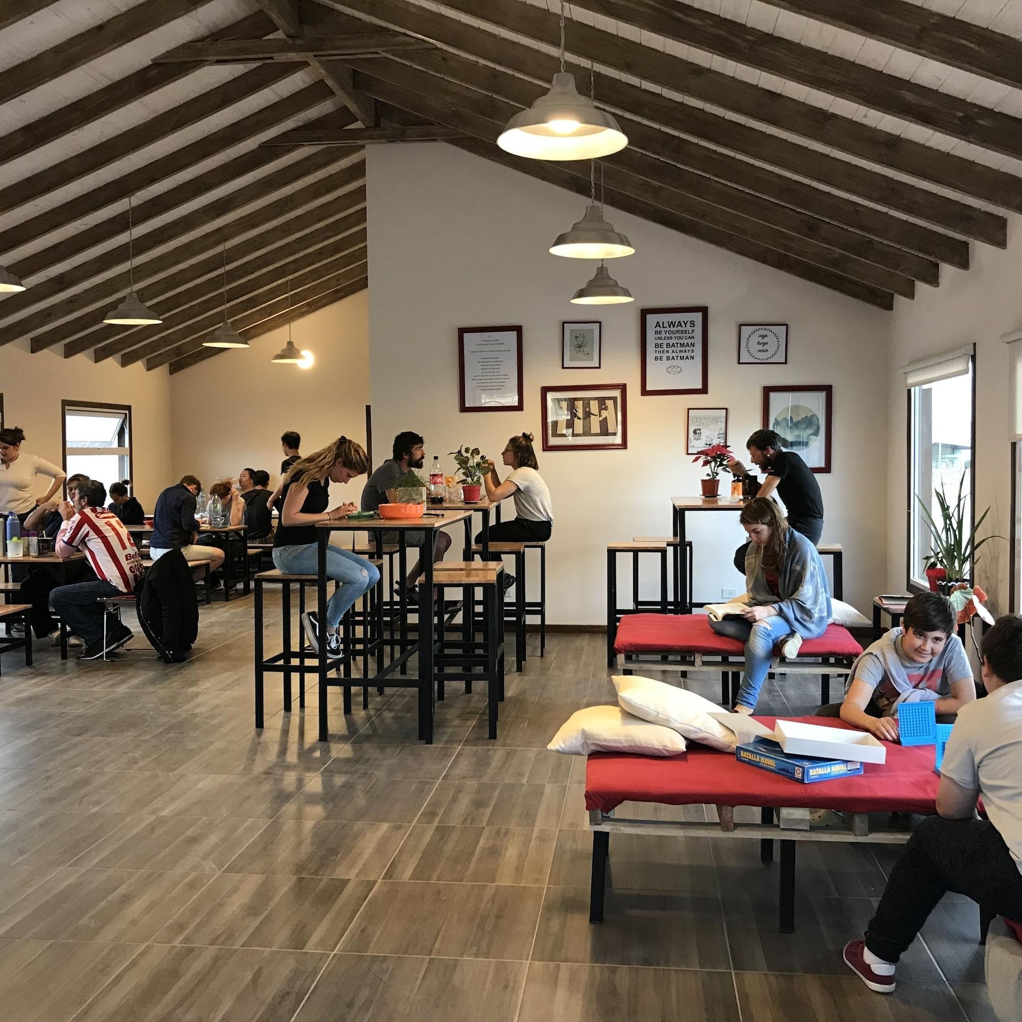 Vista Exterior Folk Hostel