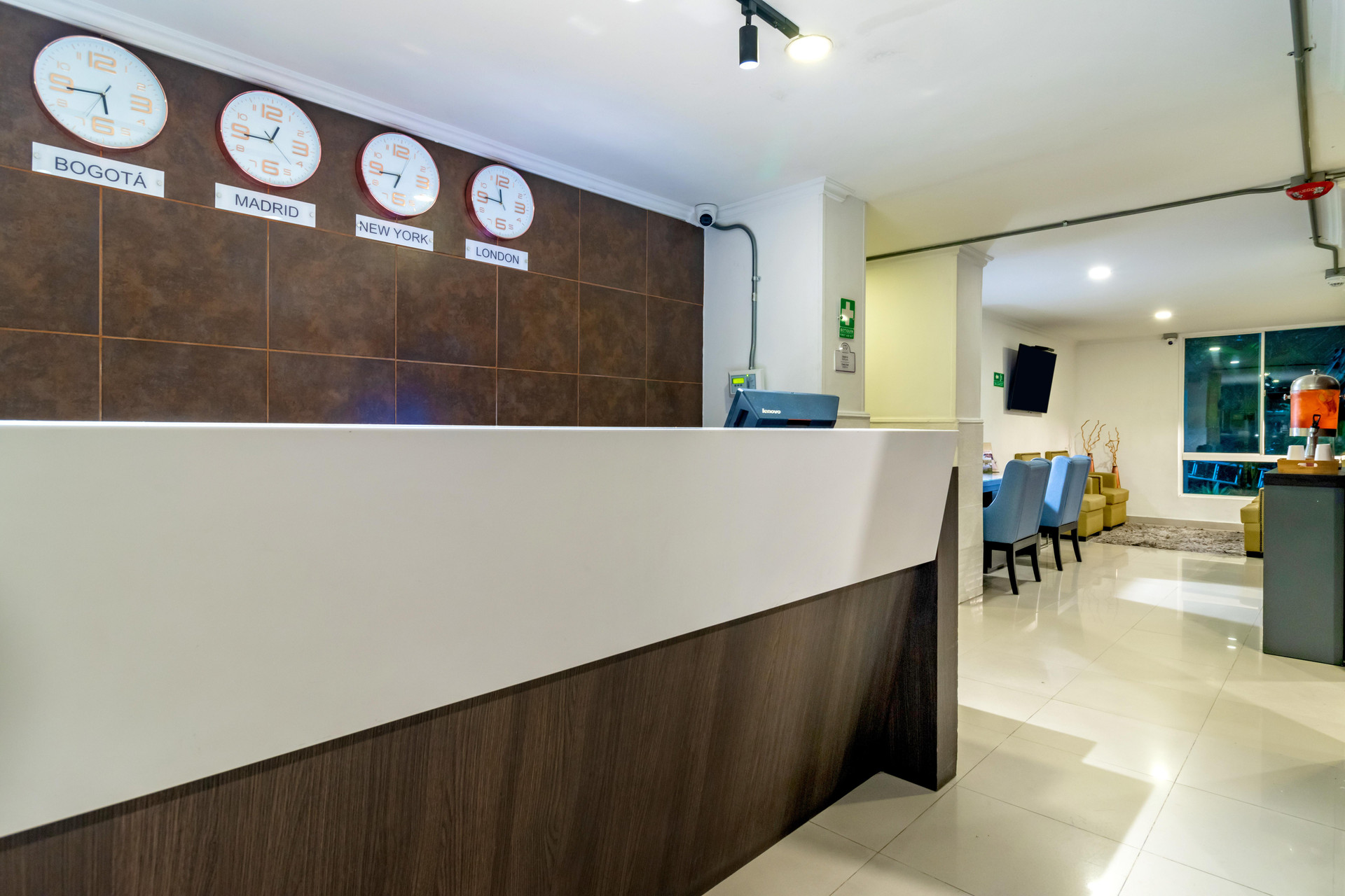 Vista Lobby The Morgana Poblado Suites