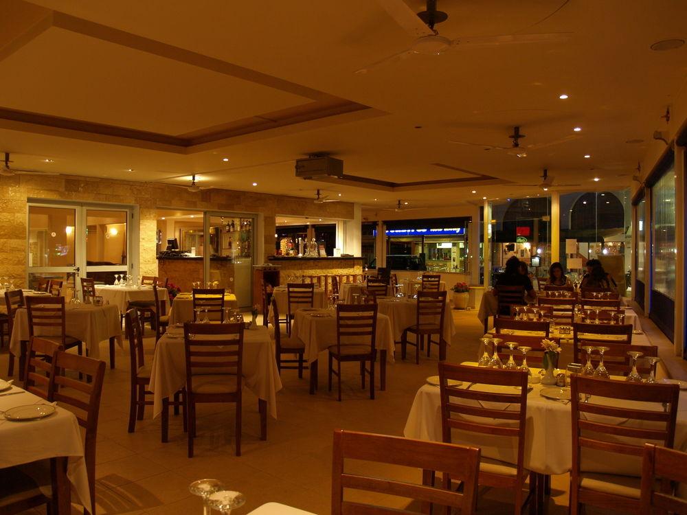 Restaurant Daphne Hotel Apartments