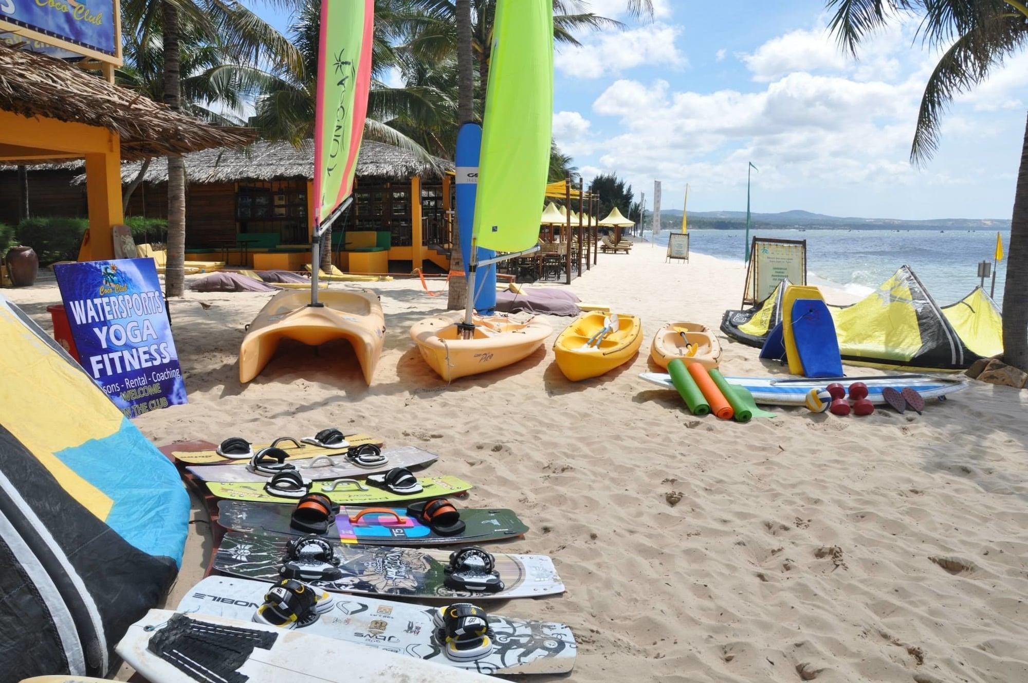 Playa Coco Beach Resort