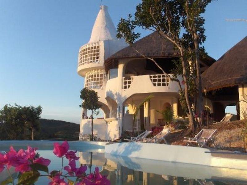 Vista Exterior Al Faro Cosmio Hotel