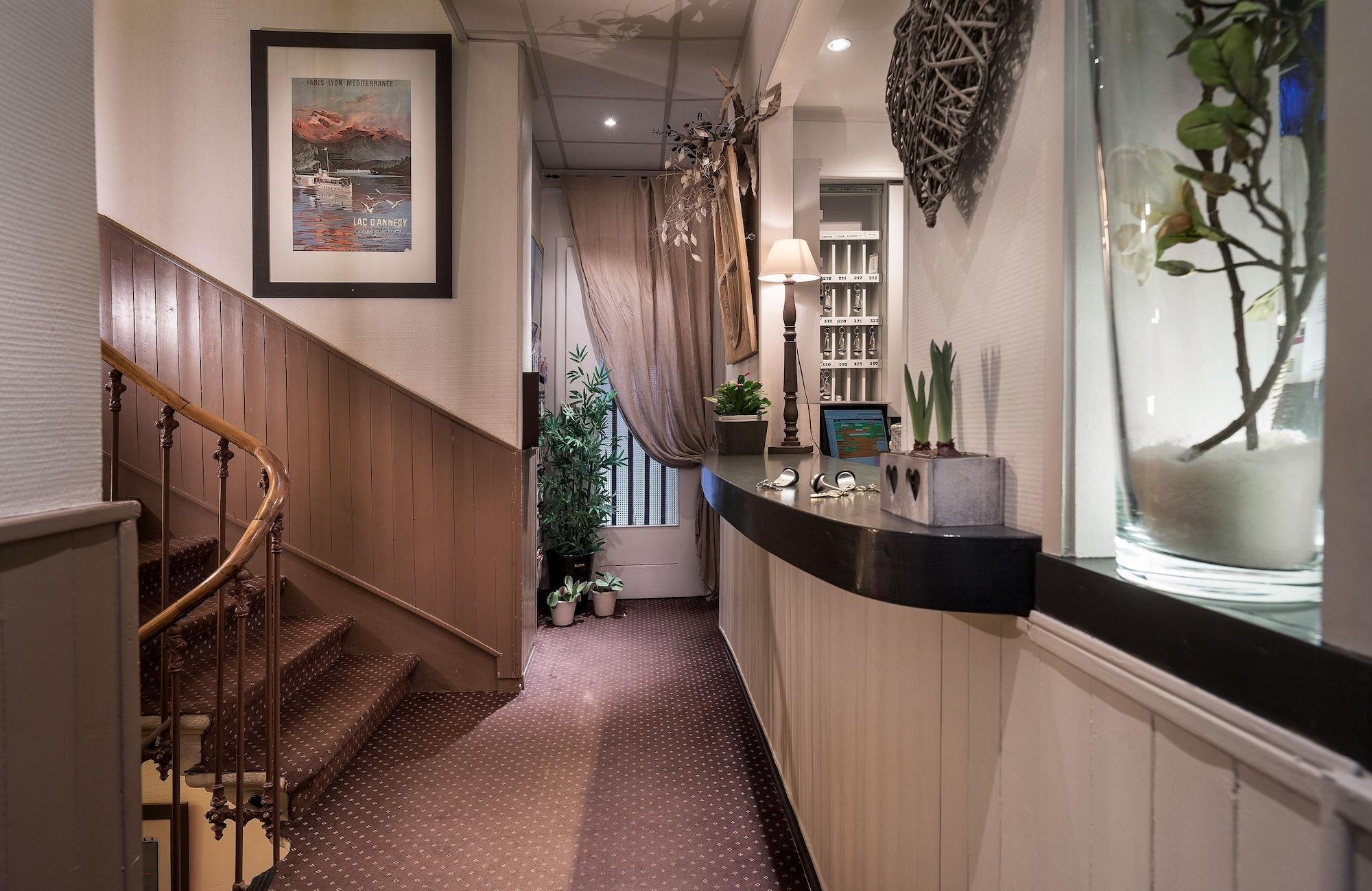Vista Lobby Hôtel des Alpes