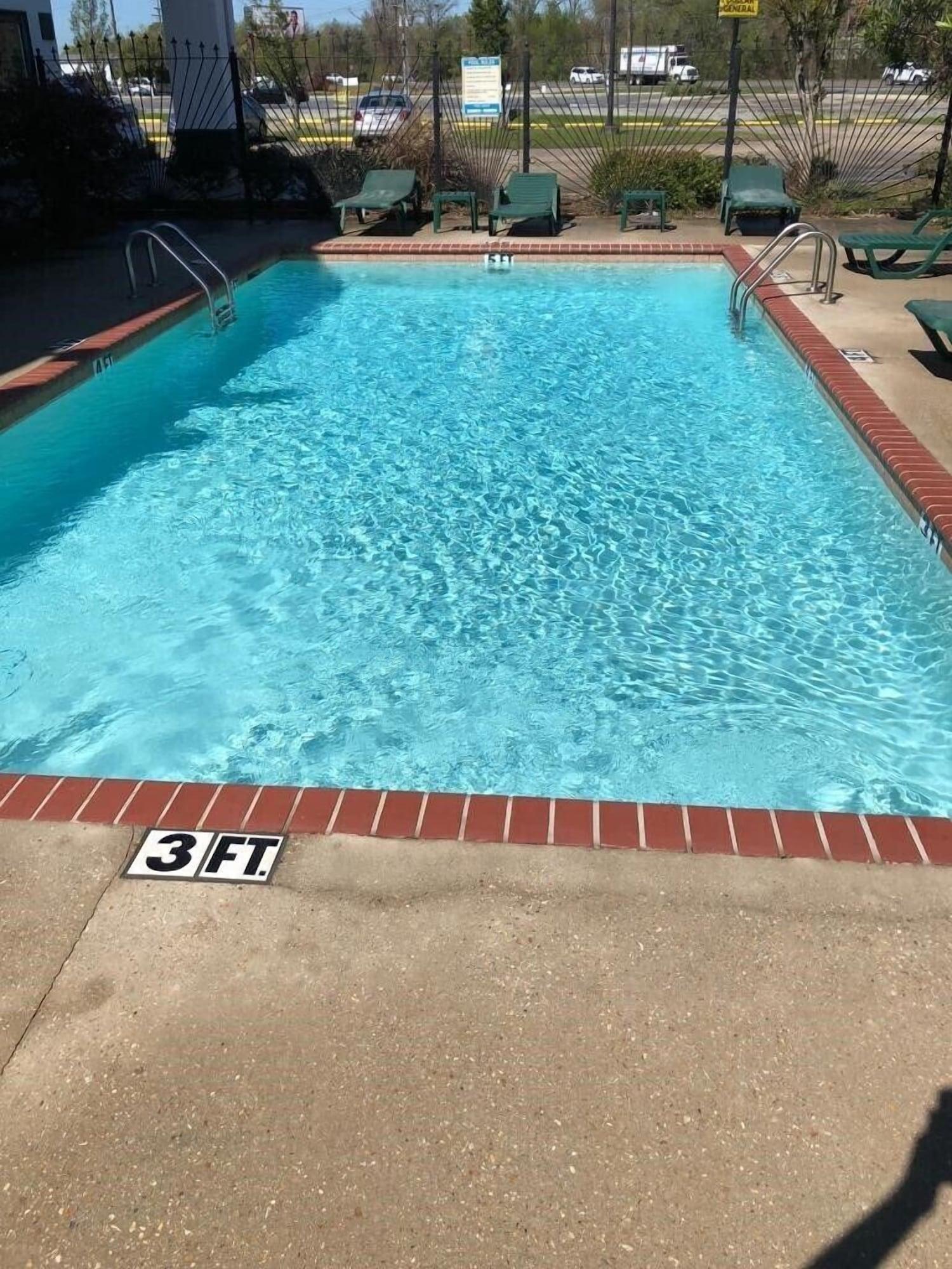 Vista Piscina Cypress Inn