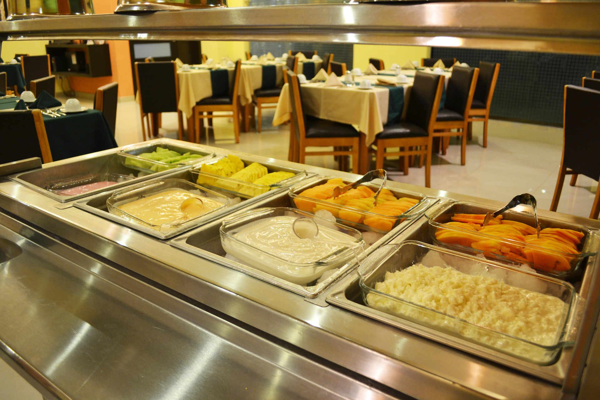Restaurant Hostalia Hotel Expo & Business Class