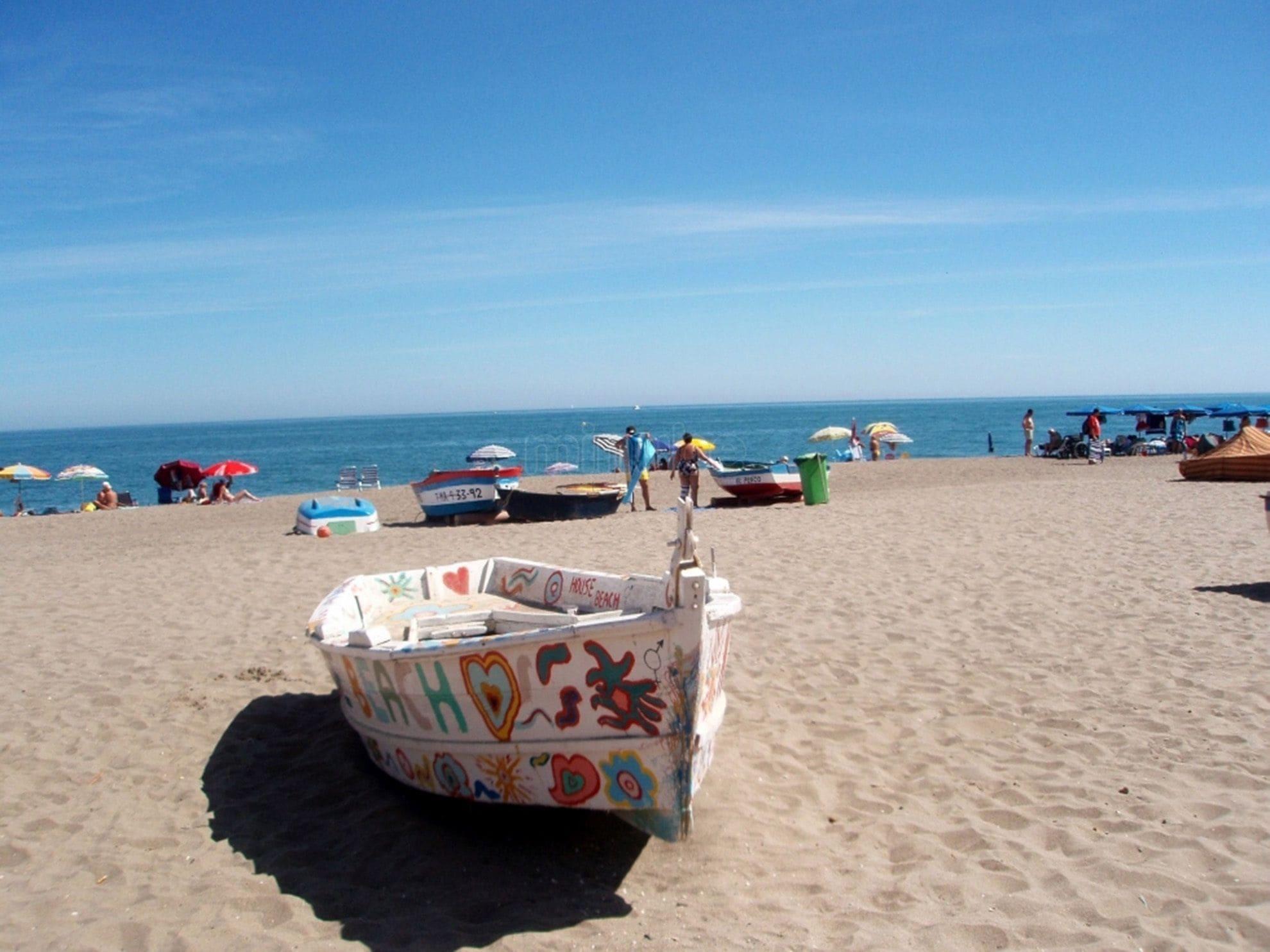 Playa Waterfront Playamar Apartments