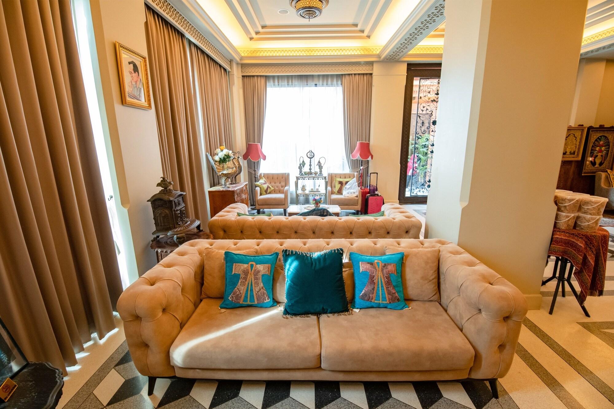 Vista Lobby Amman Unique Hotel