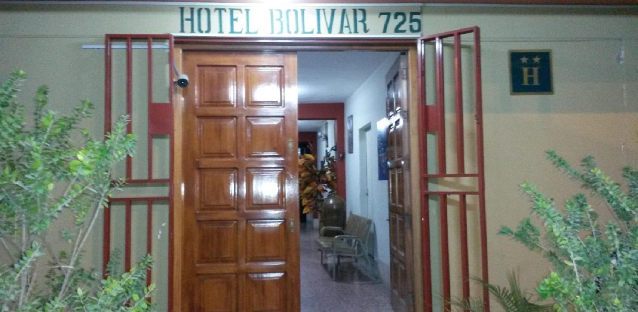 Vista Exterior Hotel Bolívar