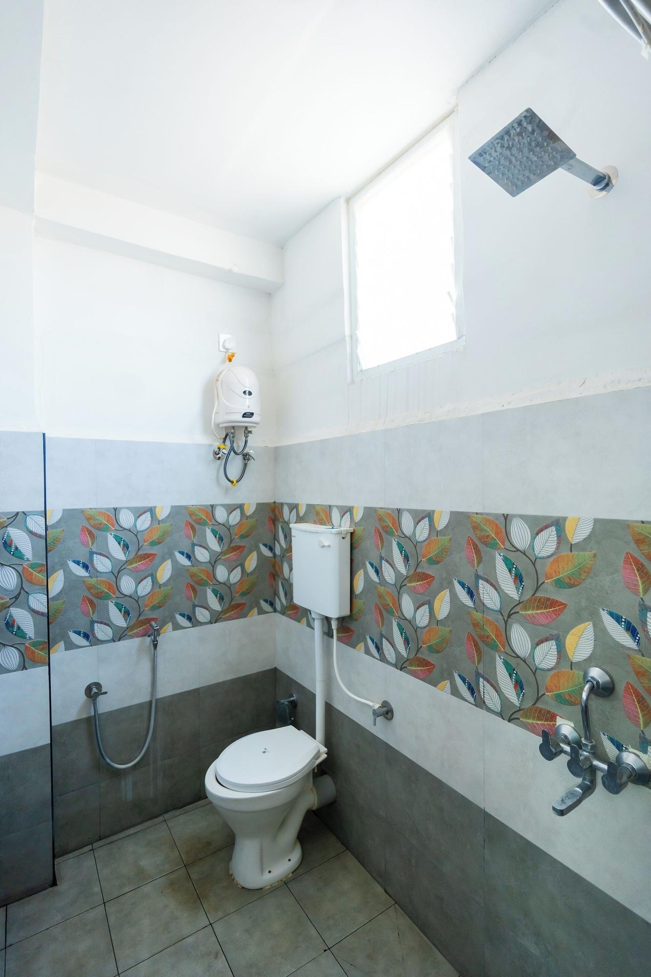 Equipamiento de Habitación Aryas Residency