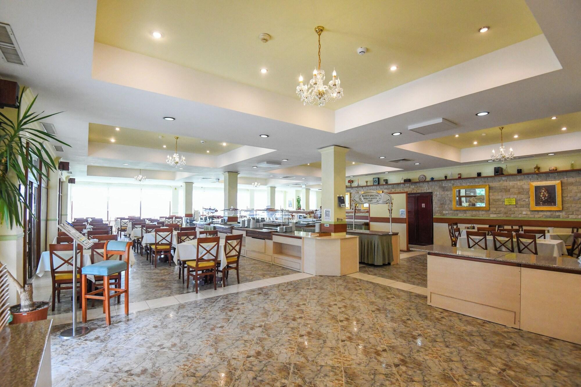 Restaurant Complex Modern Mamaia All Inclusive