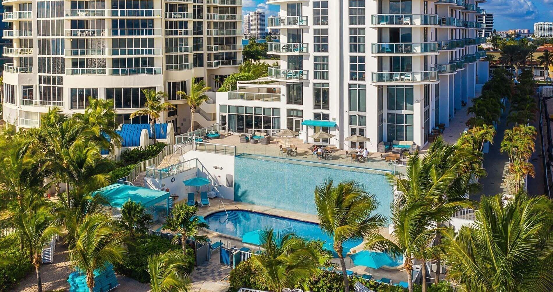 Varios Marenas Beach Resort