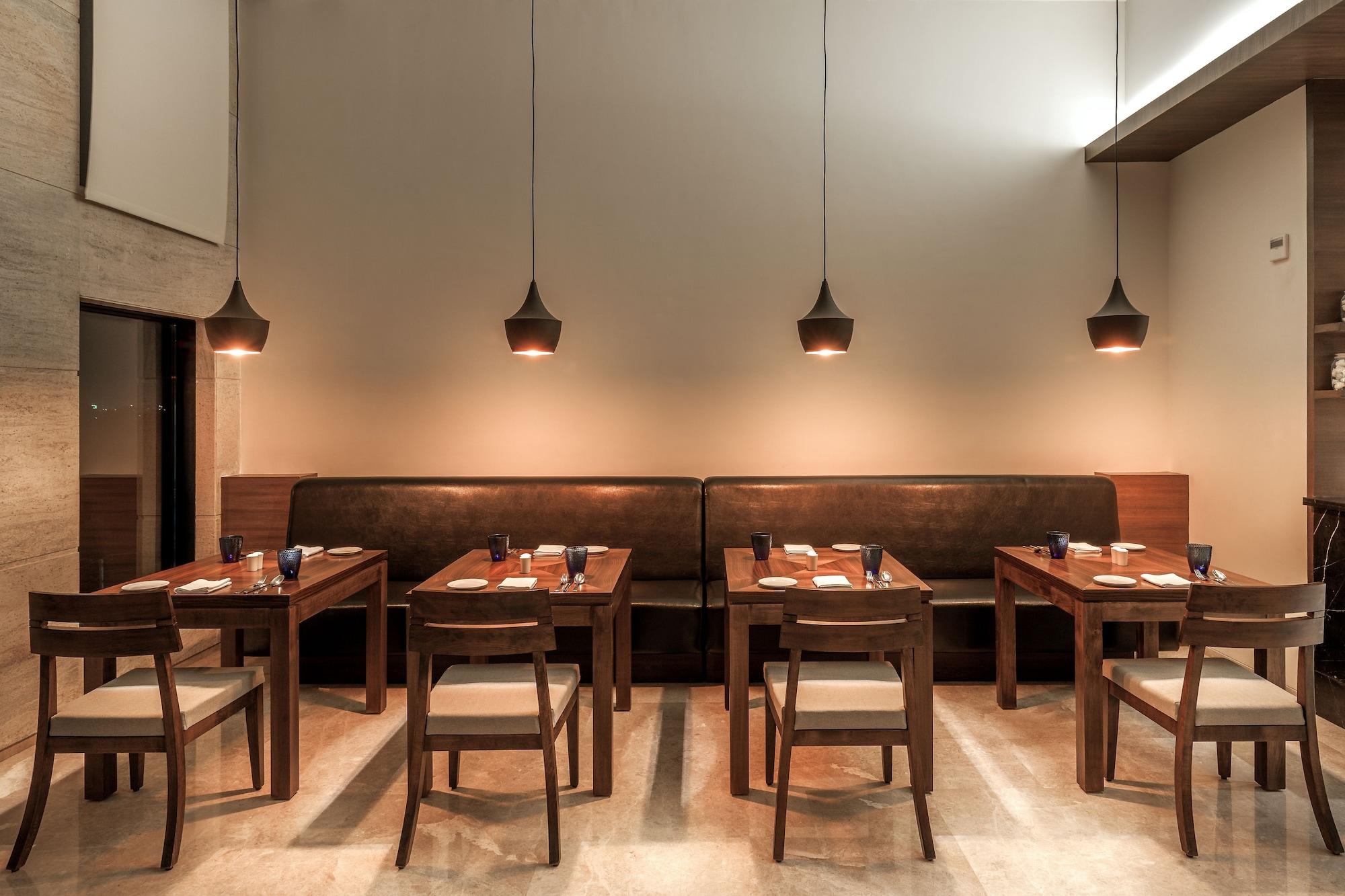 Restaurant Hyatt Raipur