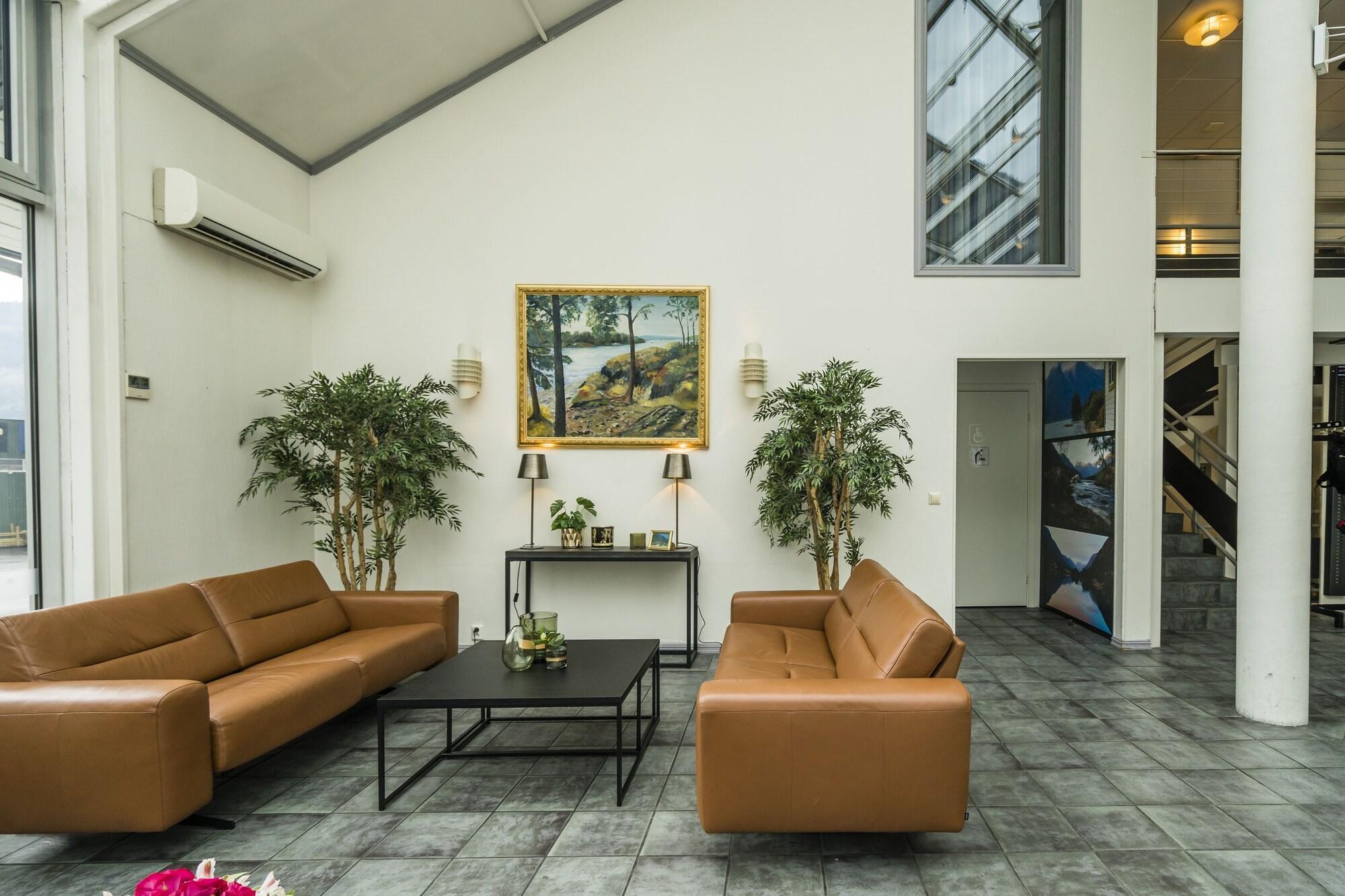 Vista Lobby Stryn Hotell