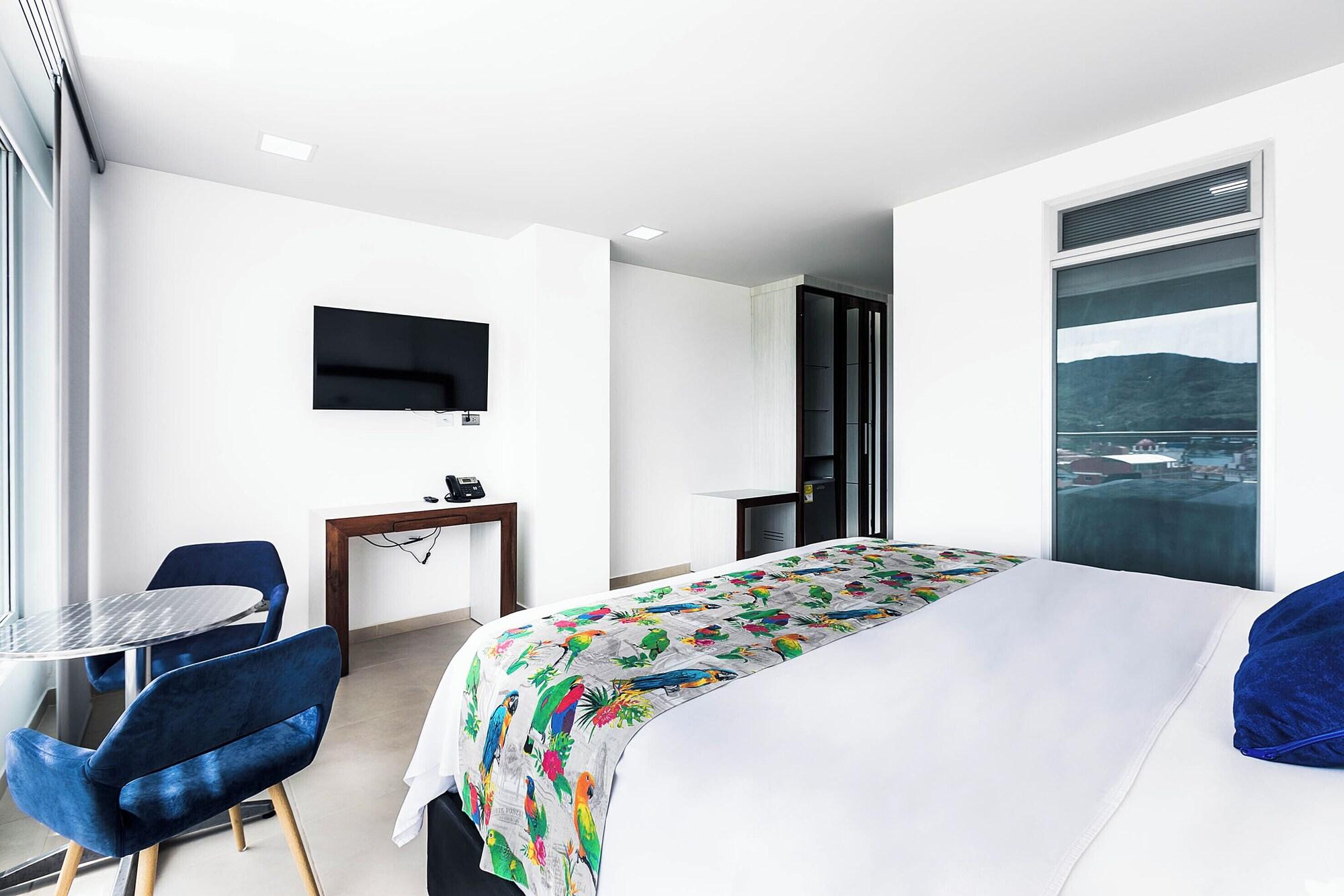 Comodidades del Alojamiento Hotel Santorini