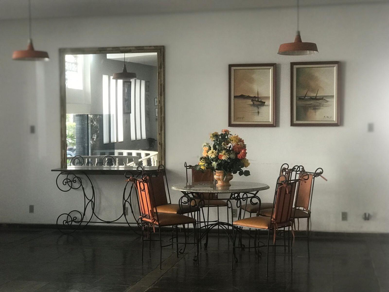 Varios HOTEL PLATINO