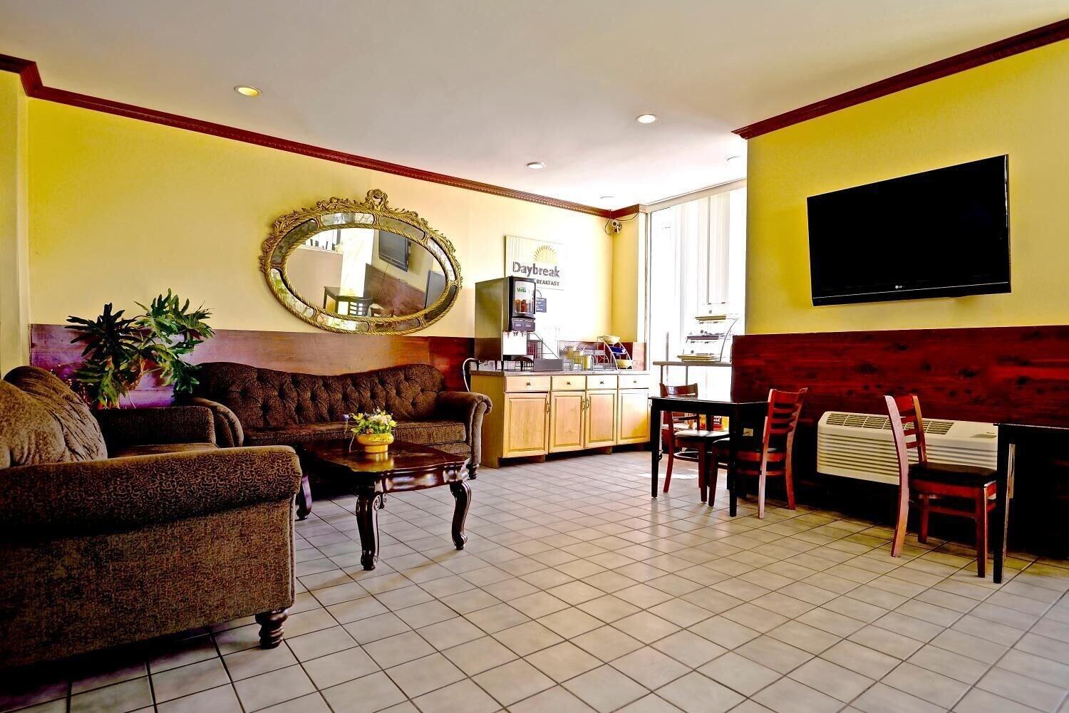Vista Lobby Days Inn by Wyndham Atlantic City Beachblock