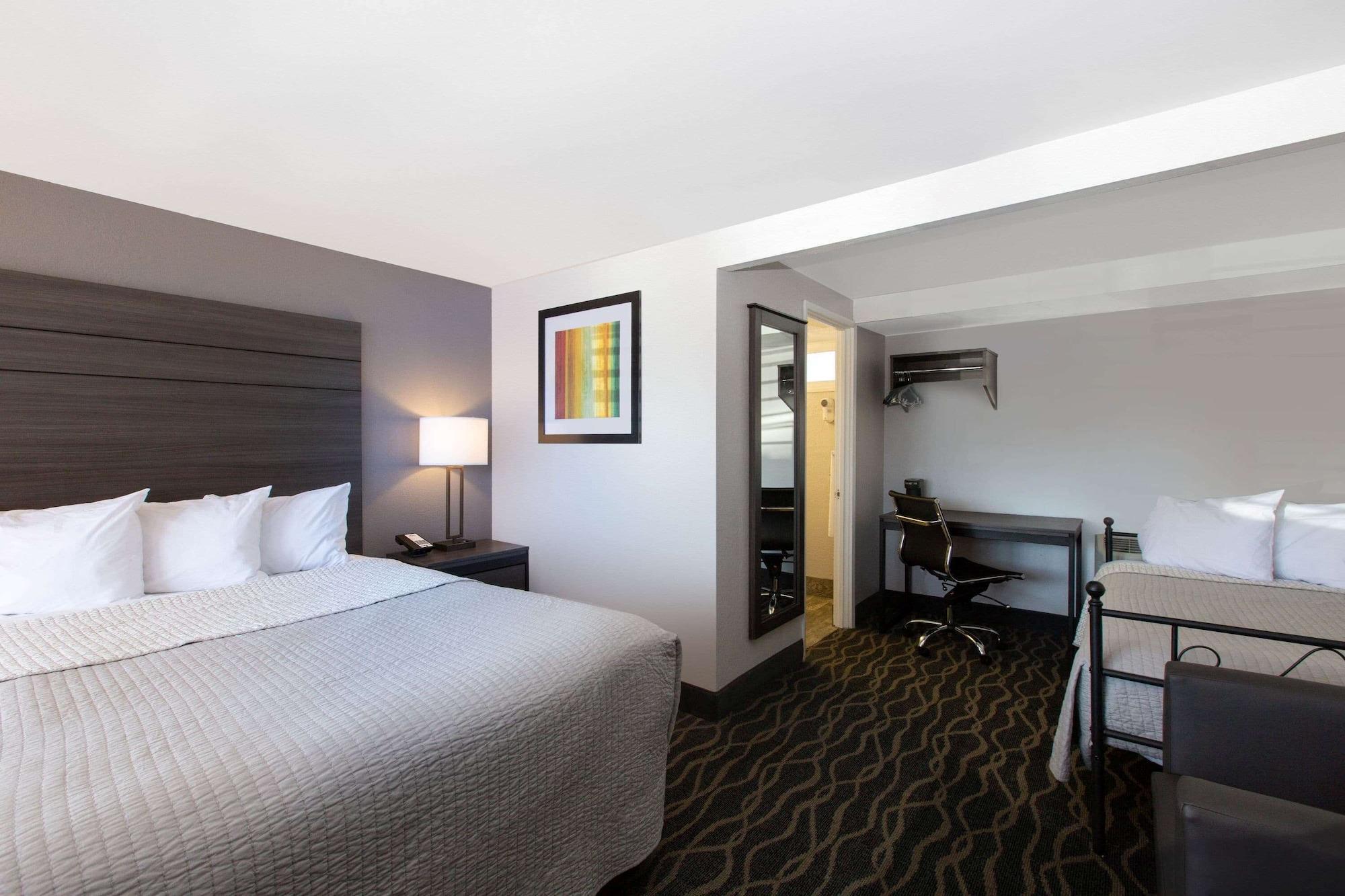 Habitación Days Inn by Wyndham Ukiah