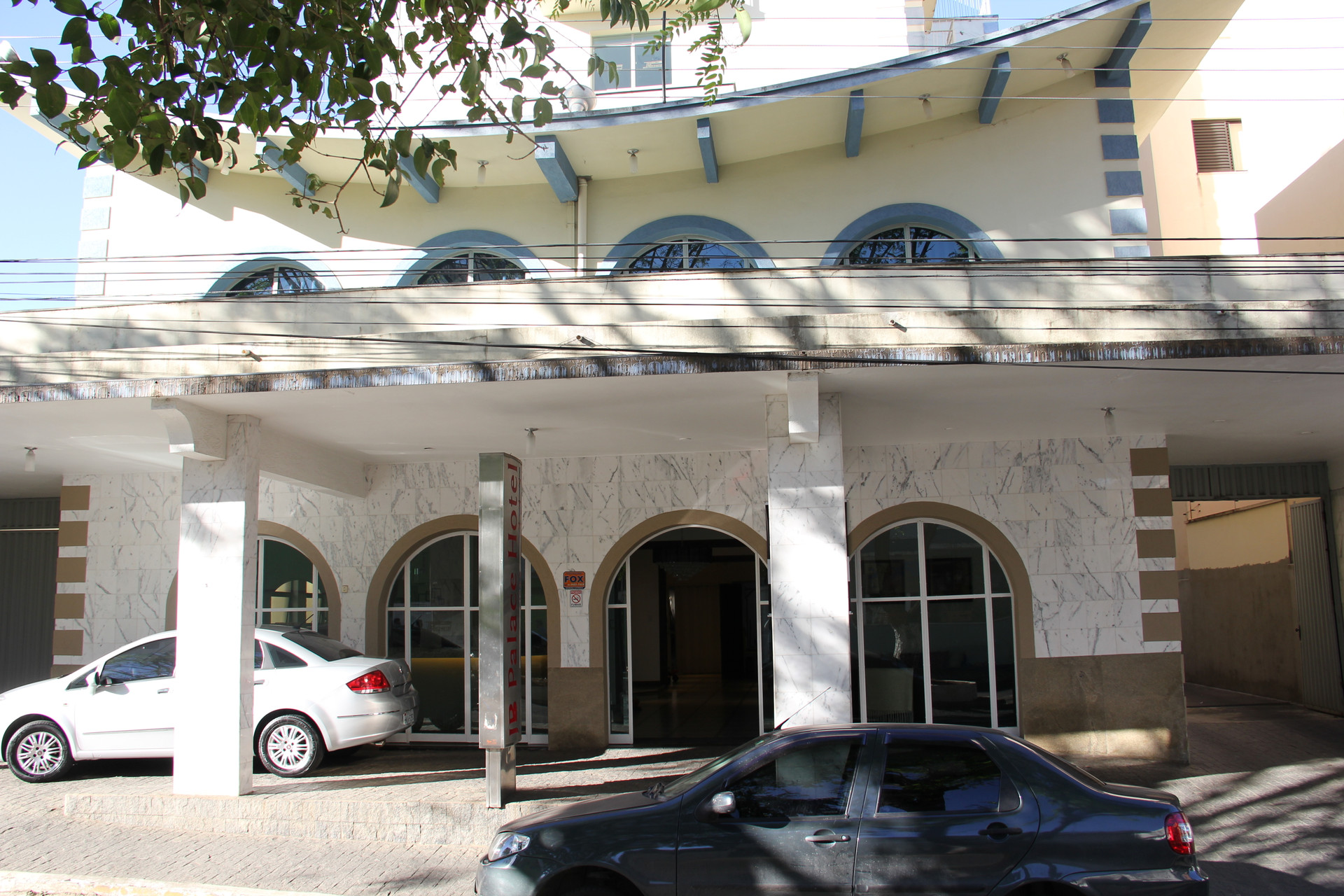 Vista Exterior JB Palace Hotel