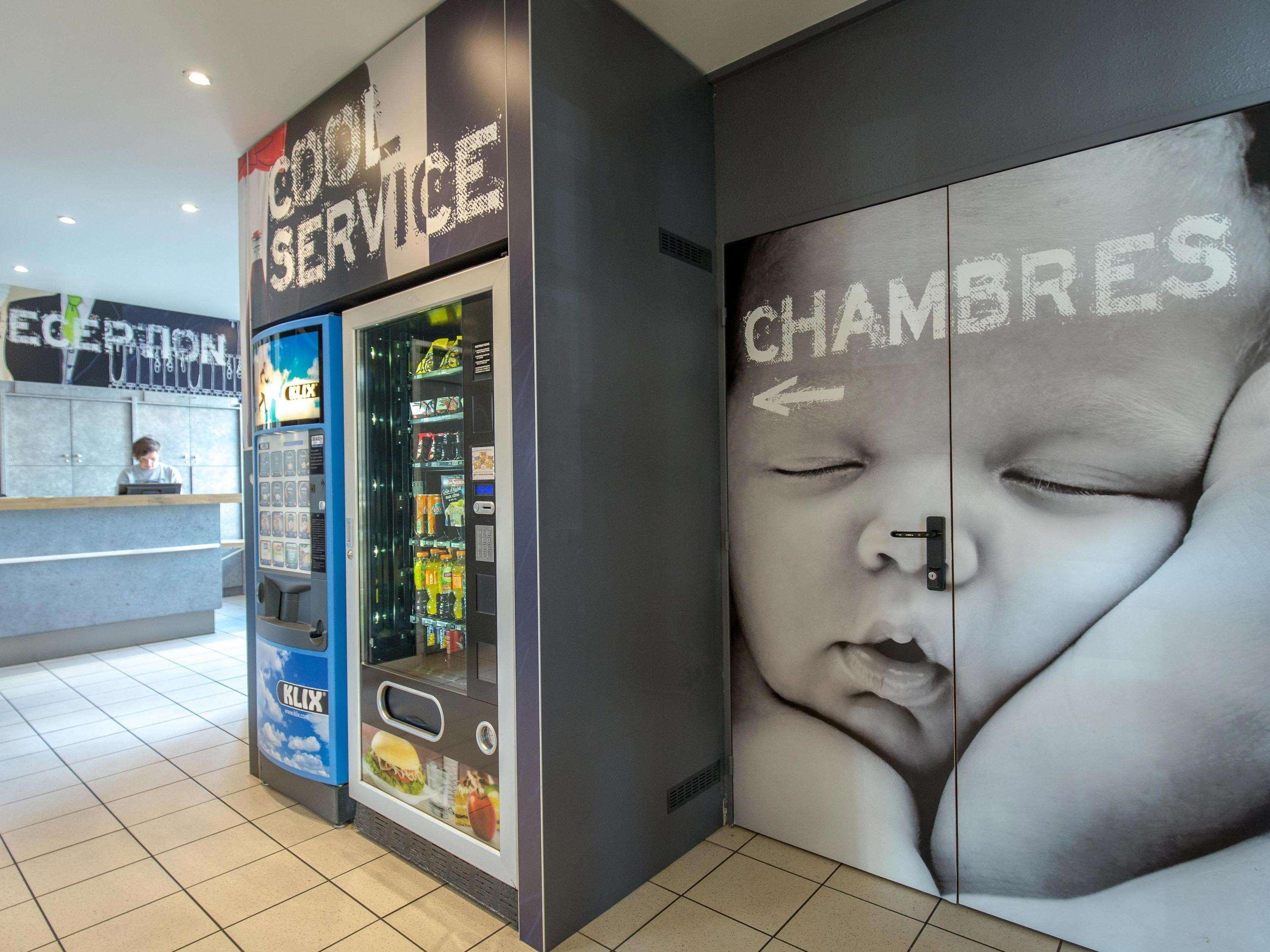 Vista Exterior ibis budget Vienne Sud