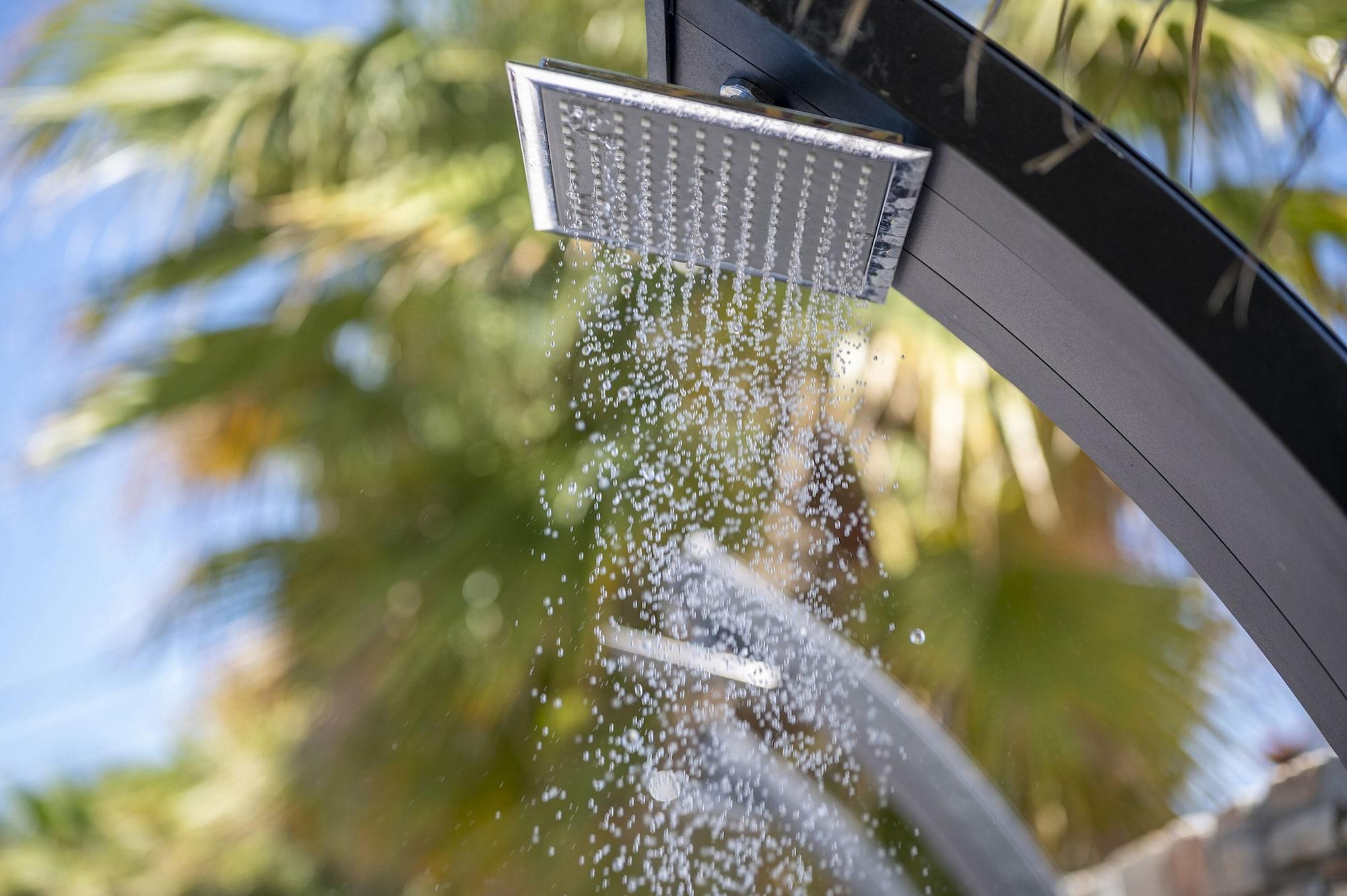 Vista Exterior Dionysos Hotel & Suites