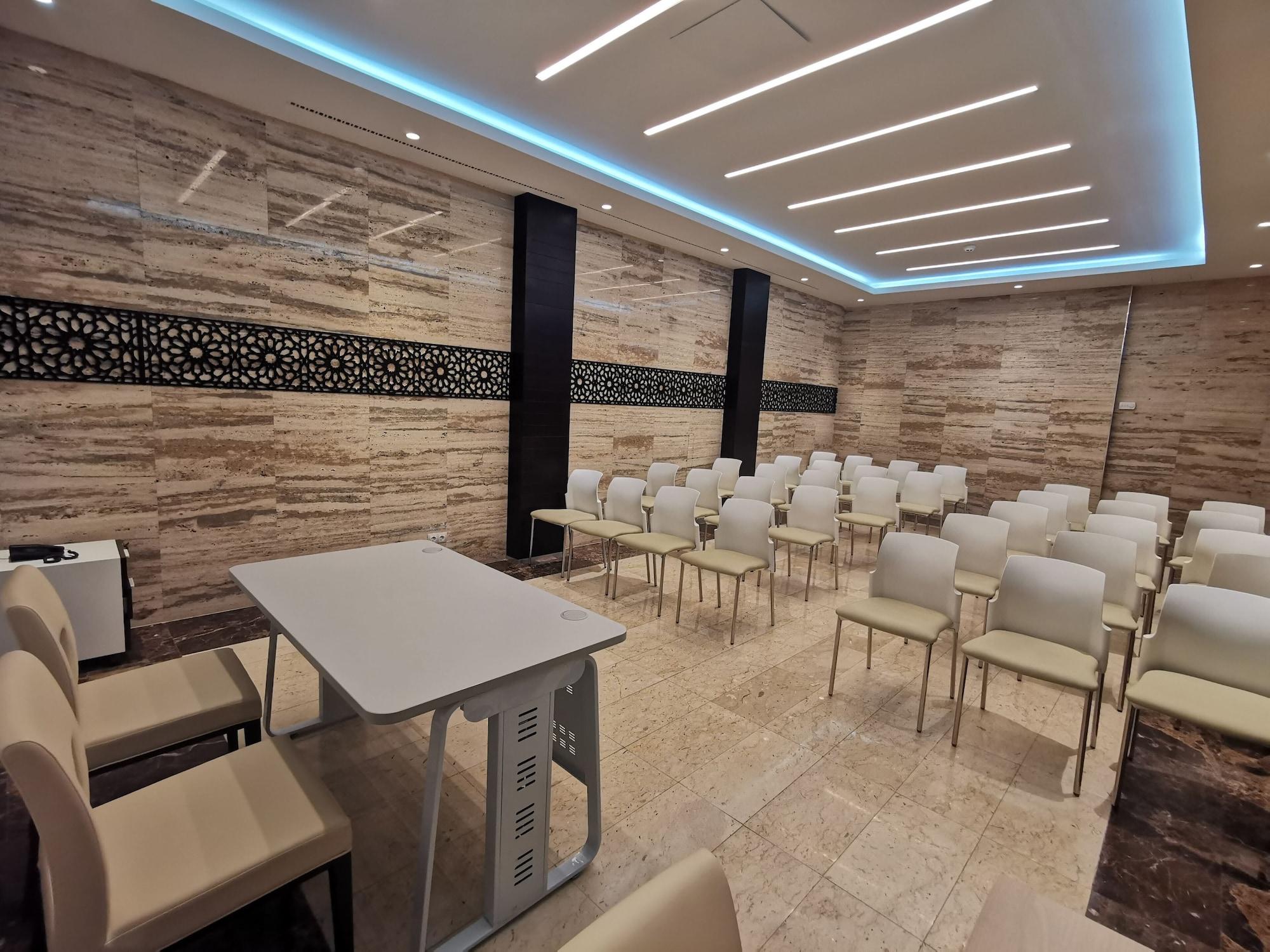 Sala de Reuniones Best Night 2