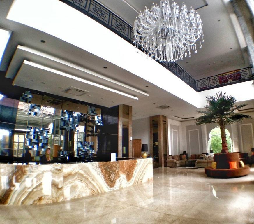 Vista Lobby Grand Serela Yogyakarta