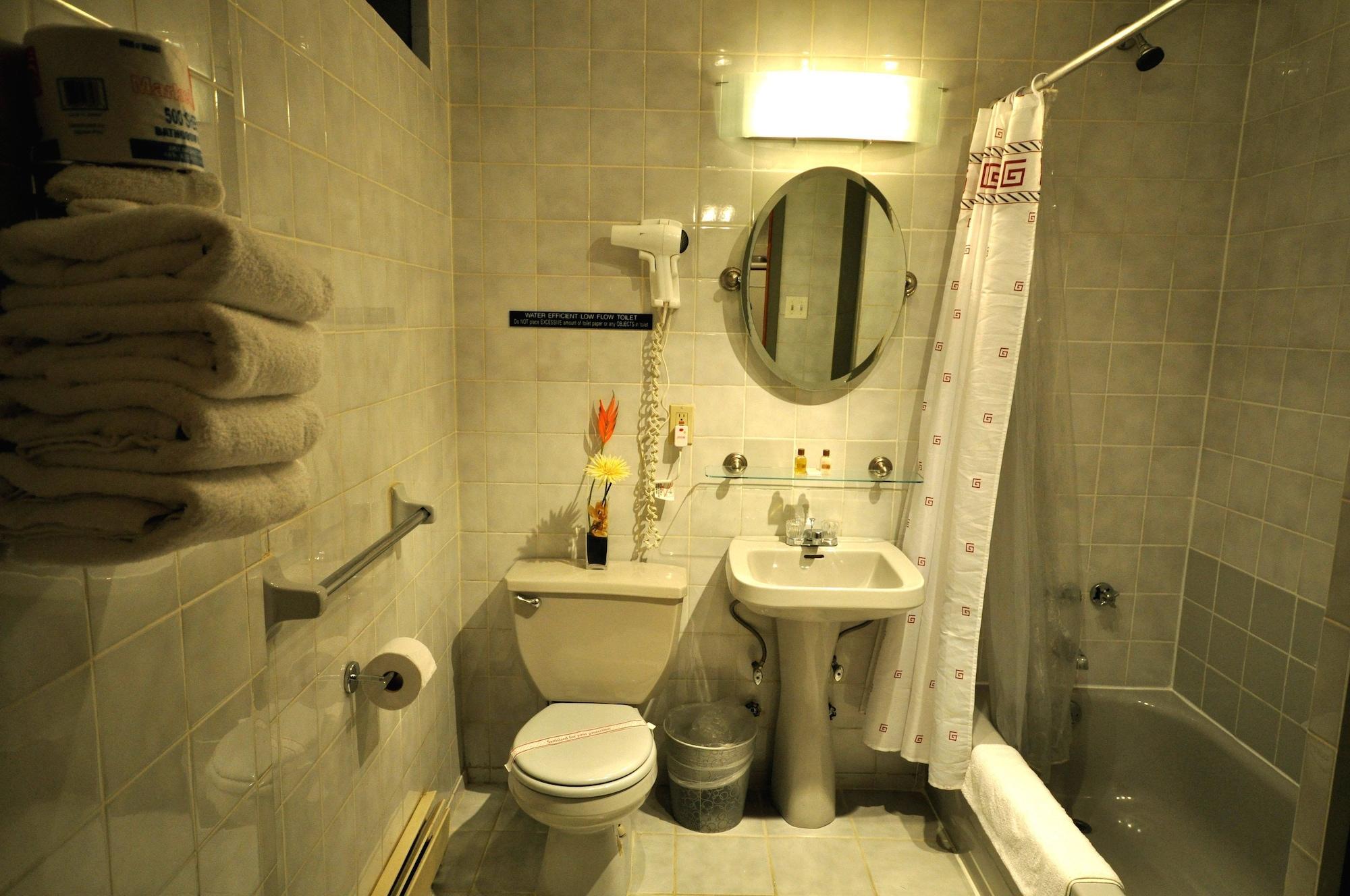 Equipamiento de Habitación Off Soho Suites Hotel
