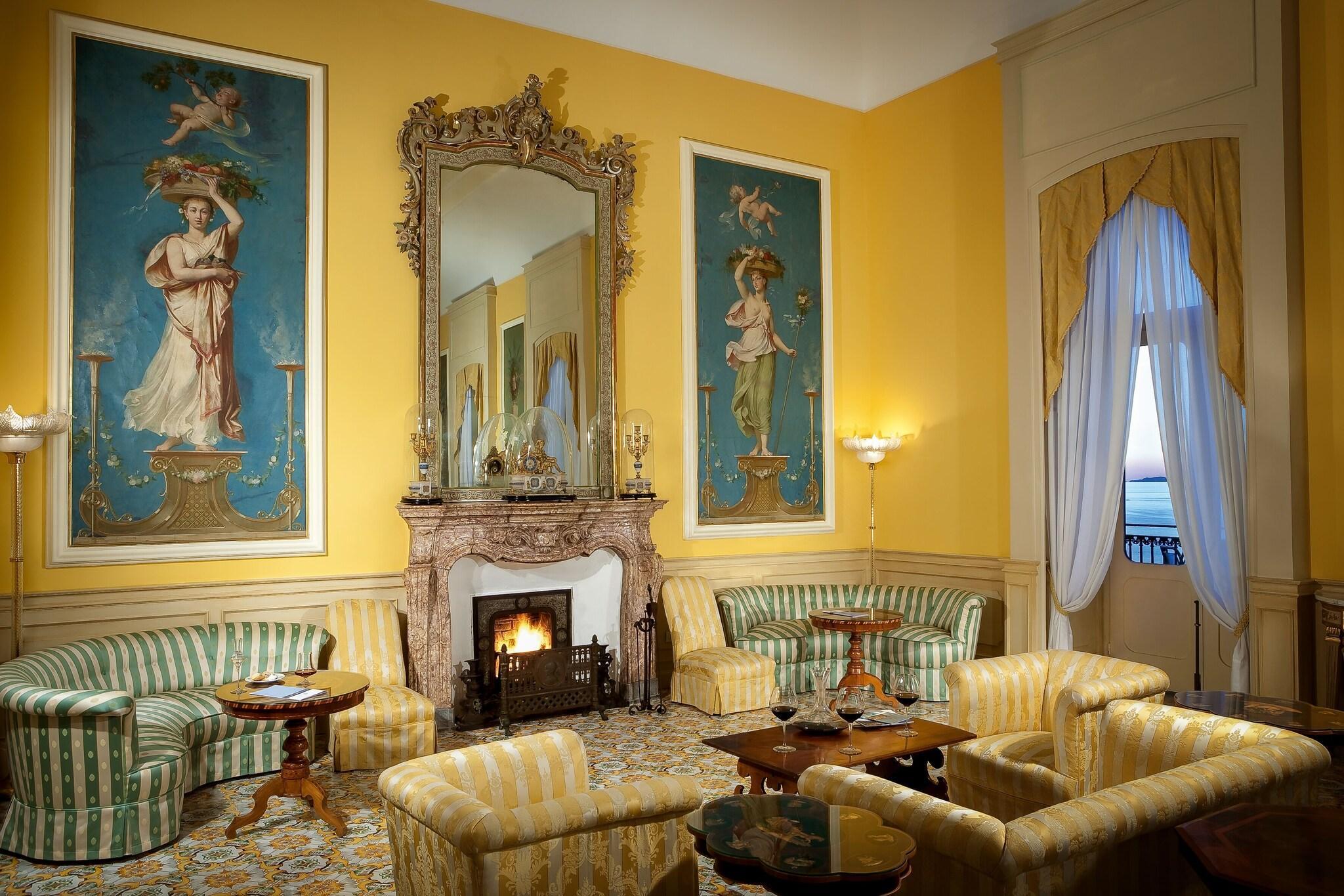 Vista Lobby Imperial Hotel Tramontano