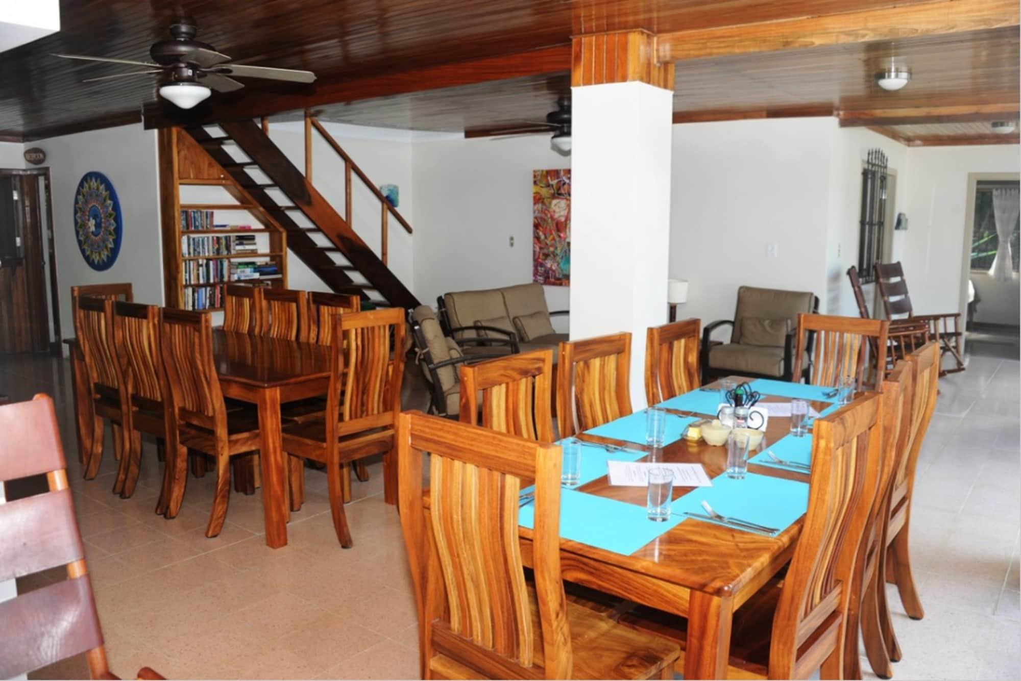 Restaurant Casa Cecilia Beach Front